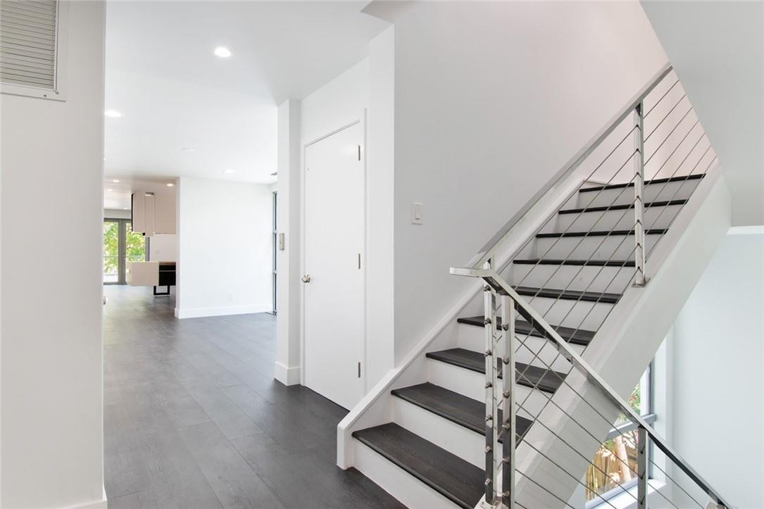 26 SE 10TH, Fort Lauderdale FL 33301