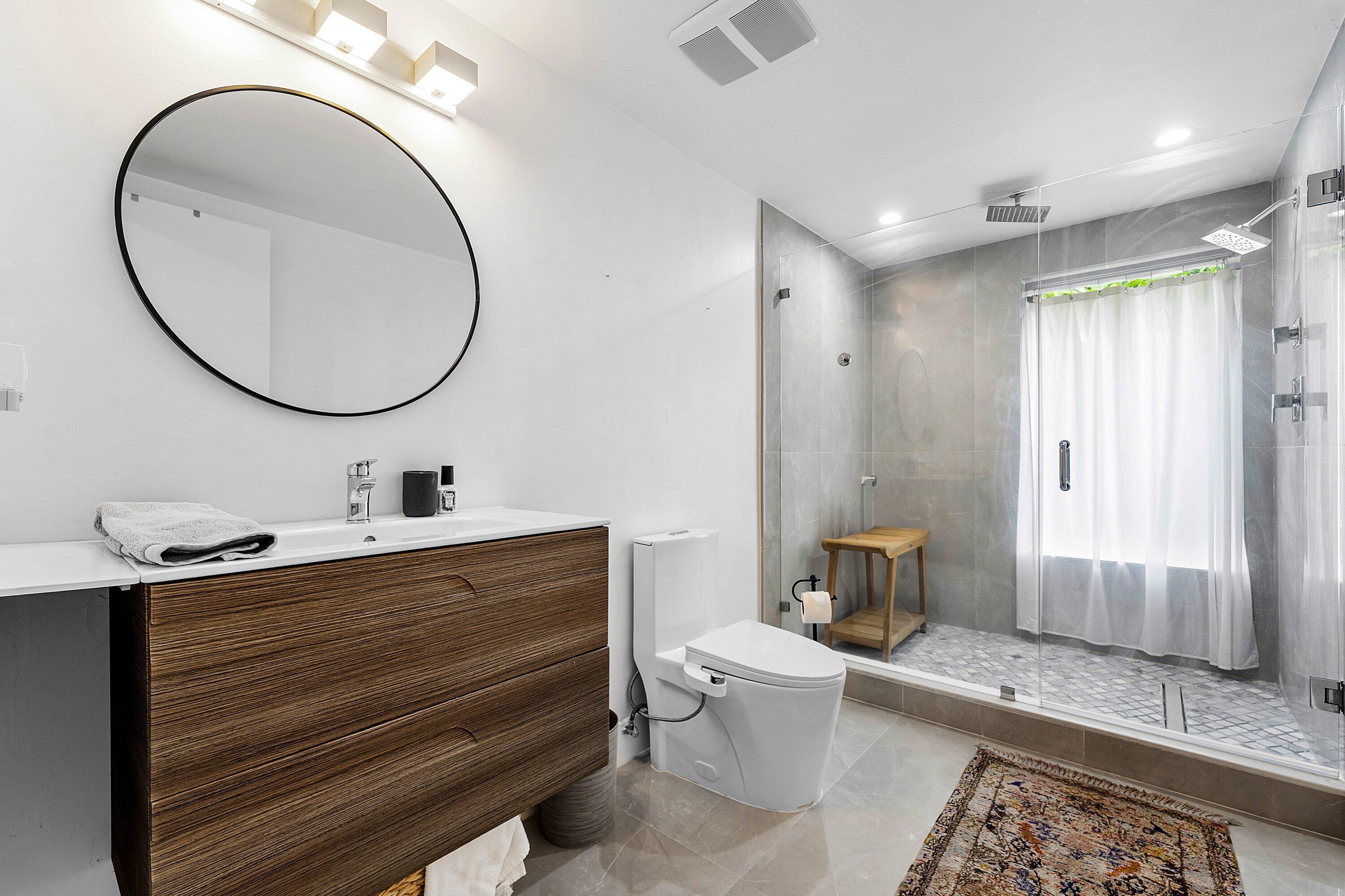 26 SE 10TH, Fort Lauderdale FL 33301