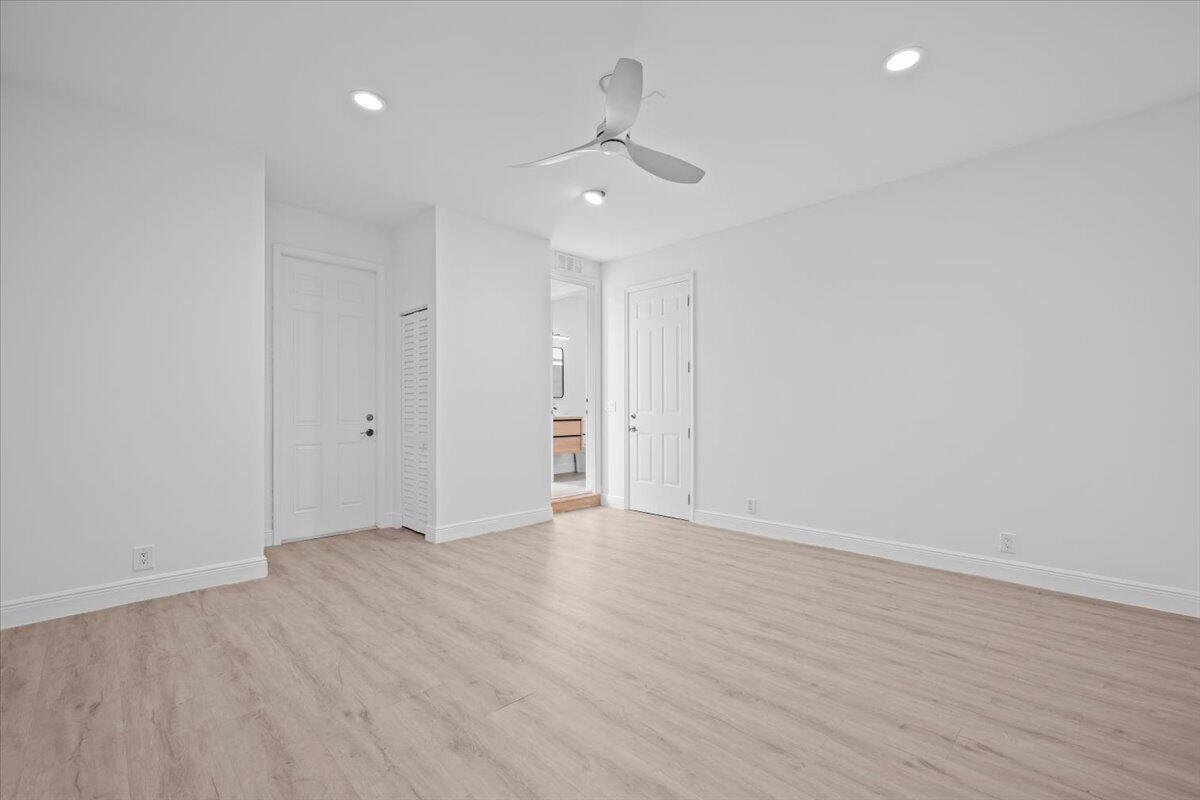 651 Castle, Palm Beach Gardens FL 33410