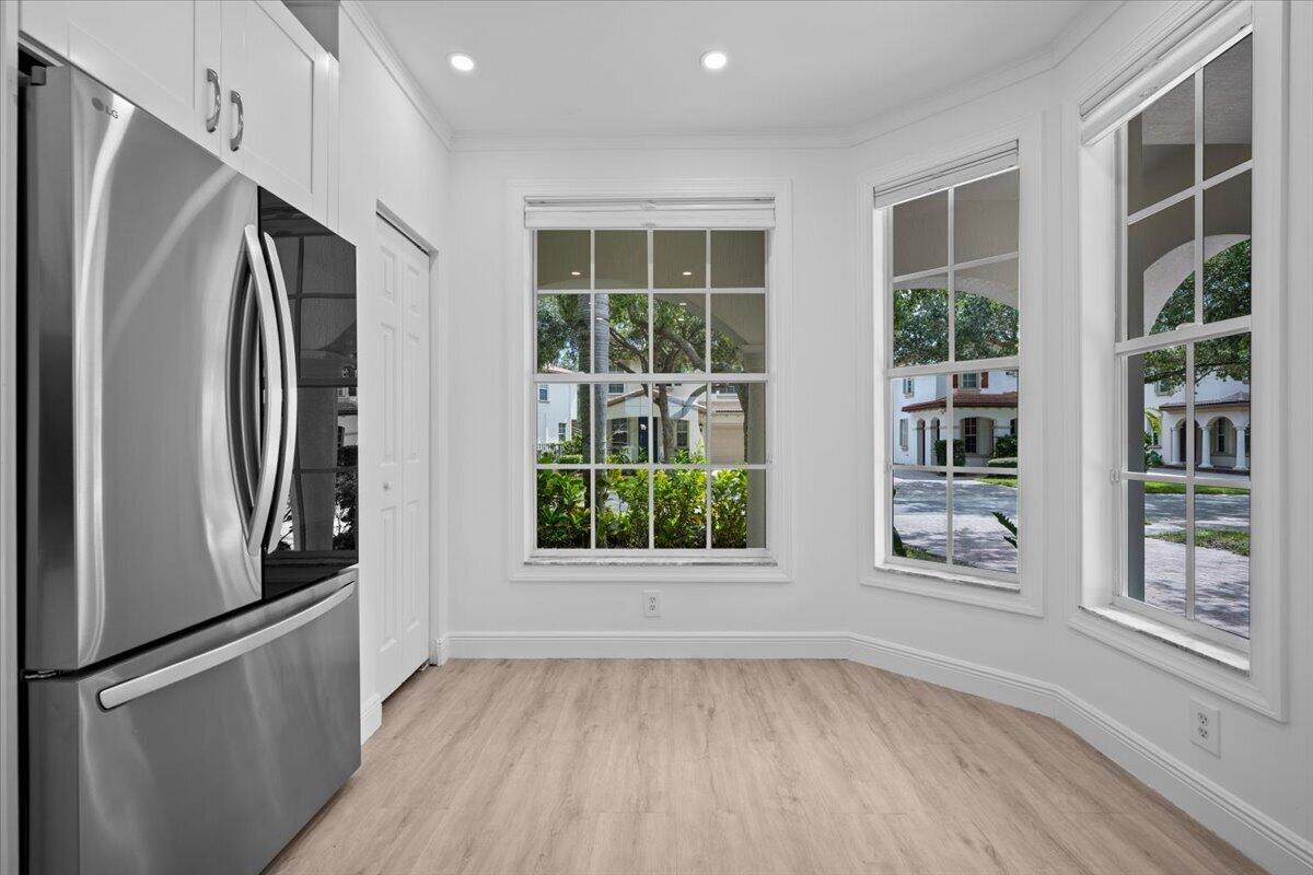 651 Castle, Palm Beach Gardens FL 33410