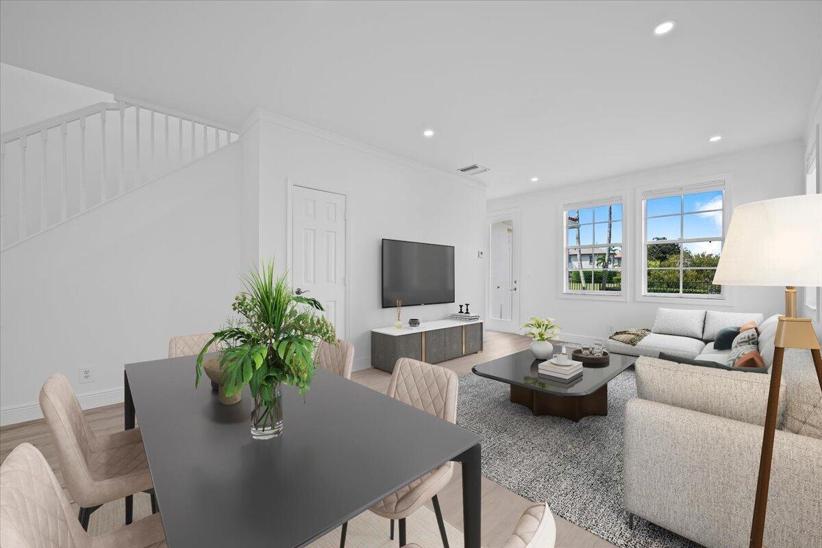 651 Castle, Palm Beach Gardens FL 33410