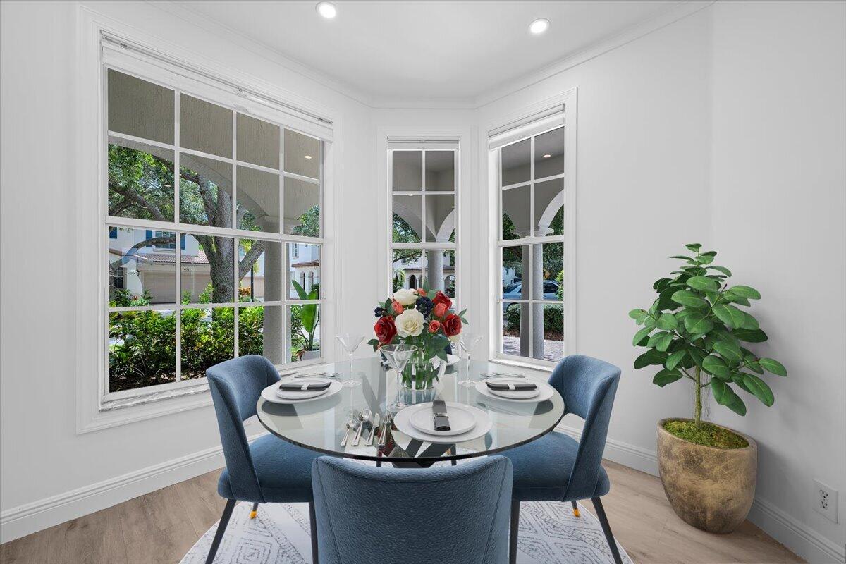651 Castle, Palm Beach Gardens FL 33410