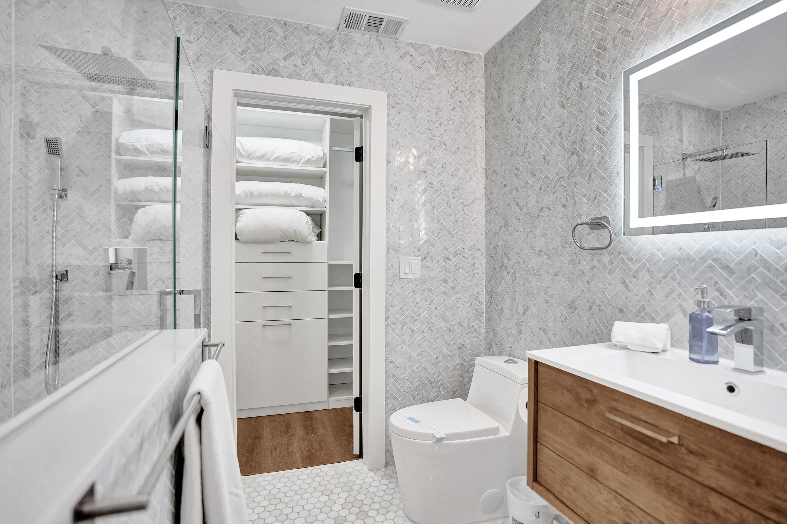 933 Banyan, Delray Beach FL 33483