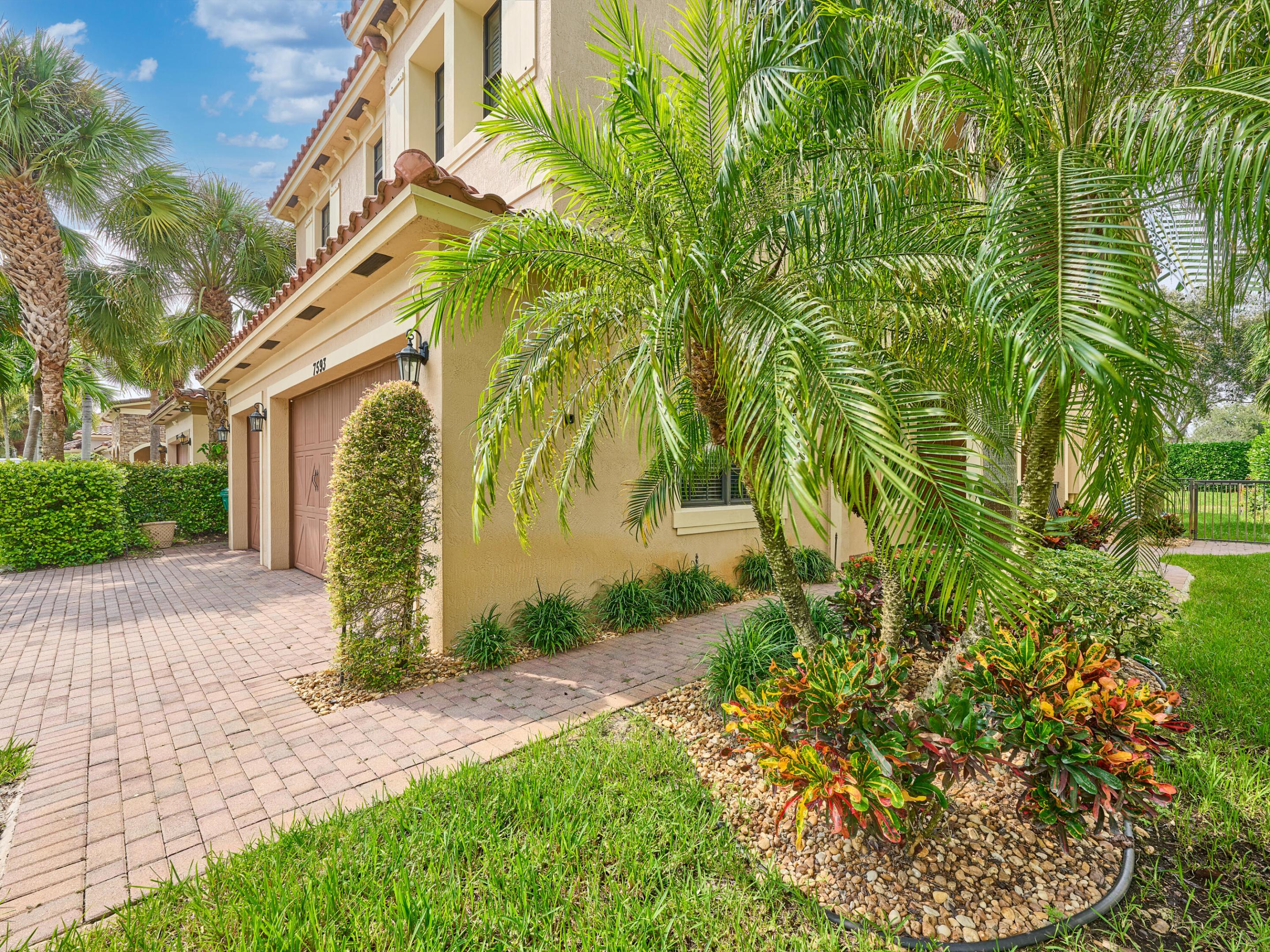 7593 NW 113th, Parkland FL 33076