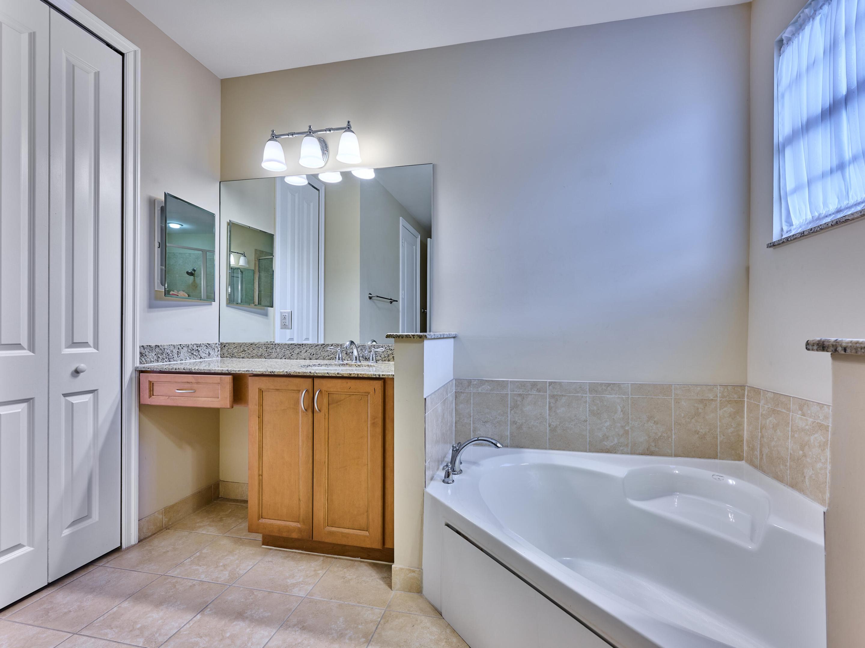 7593 NW 113th, Parkland FL 33076