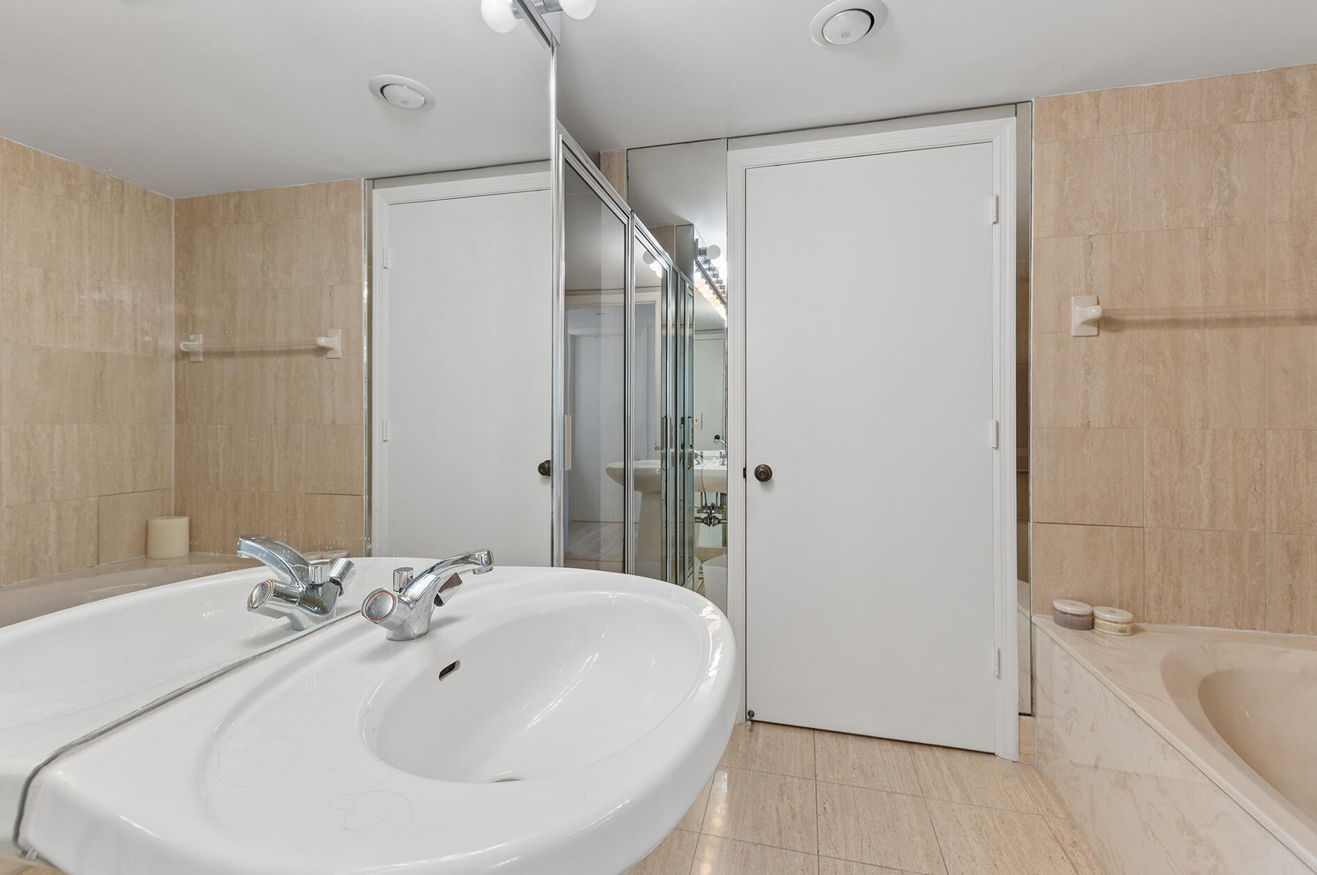 100 SE 5TH #102, Boca Raton FL 33432