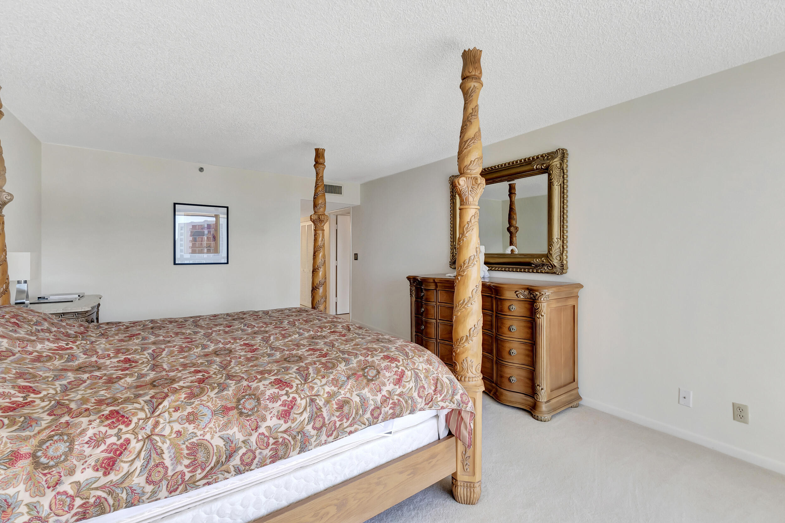 4740 S Ocean #1415, Highland Beach FL 33487