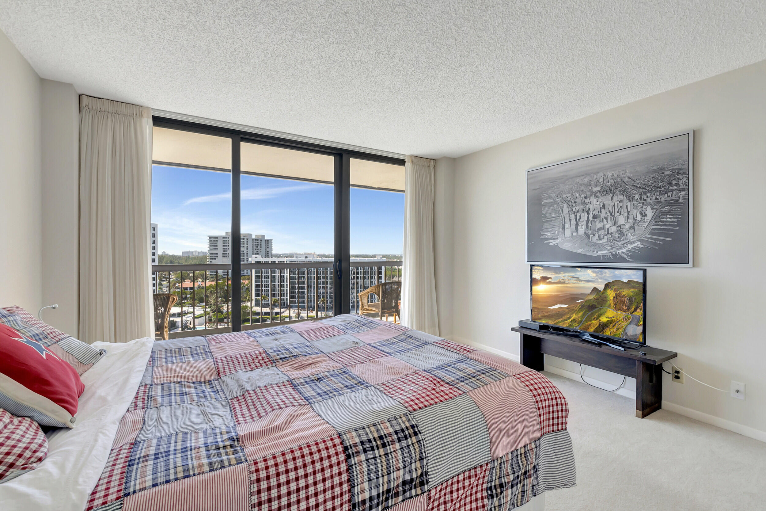 4740 S Ocean #1415, Highland Beach FL 33487