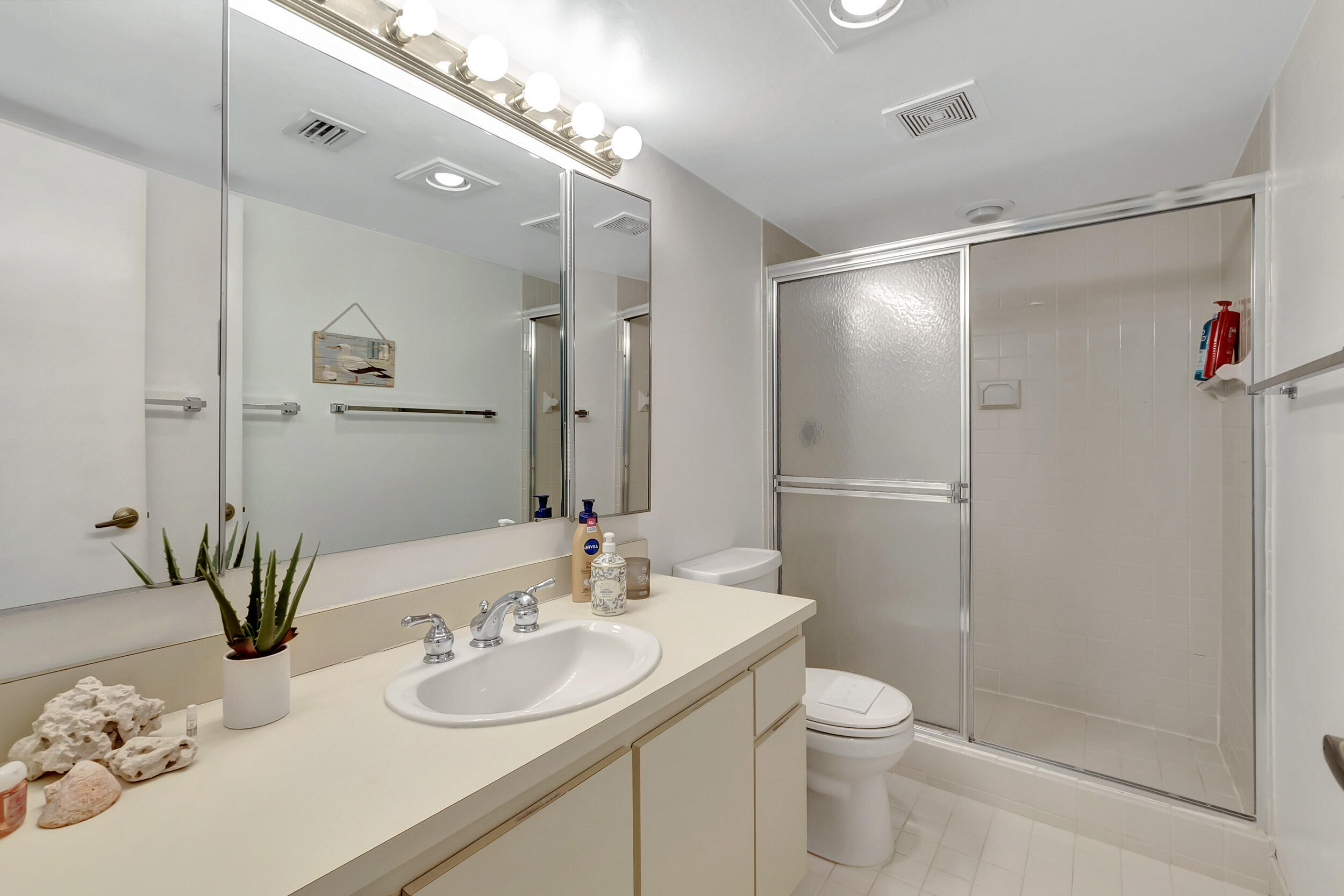 4740 S Ocean #1415, Highland Beach FL 33487