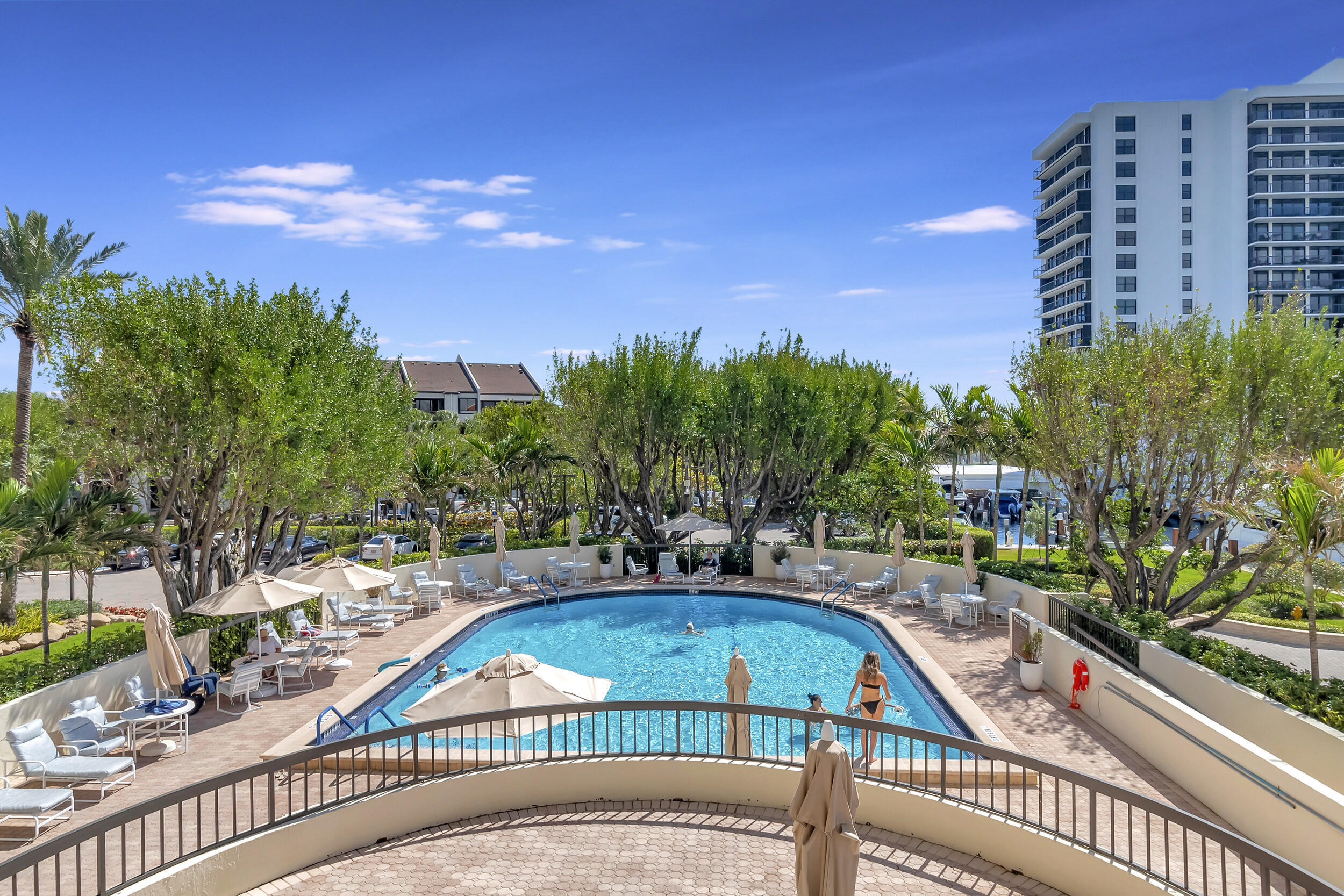 4740 S Ocean #1415, Highland Beach FL 33487