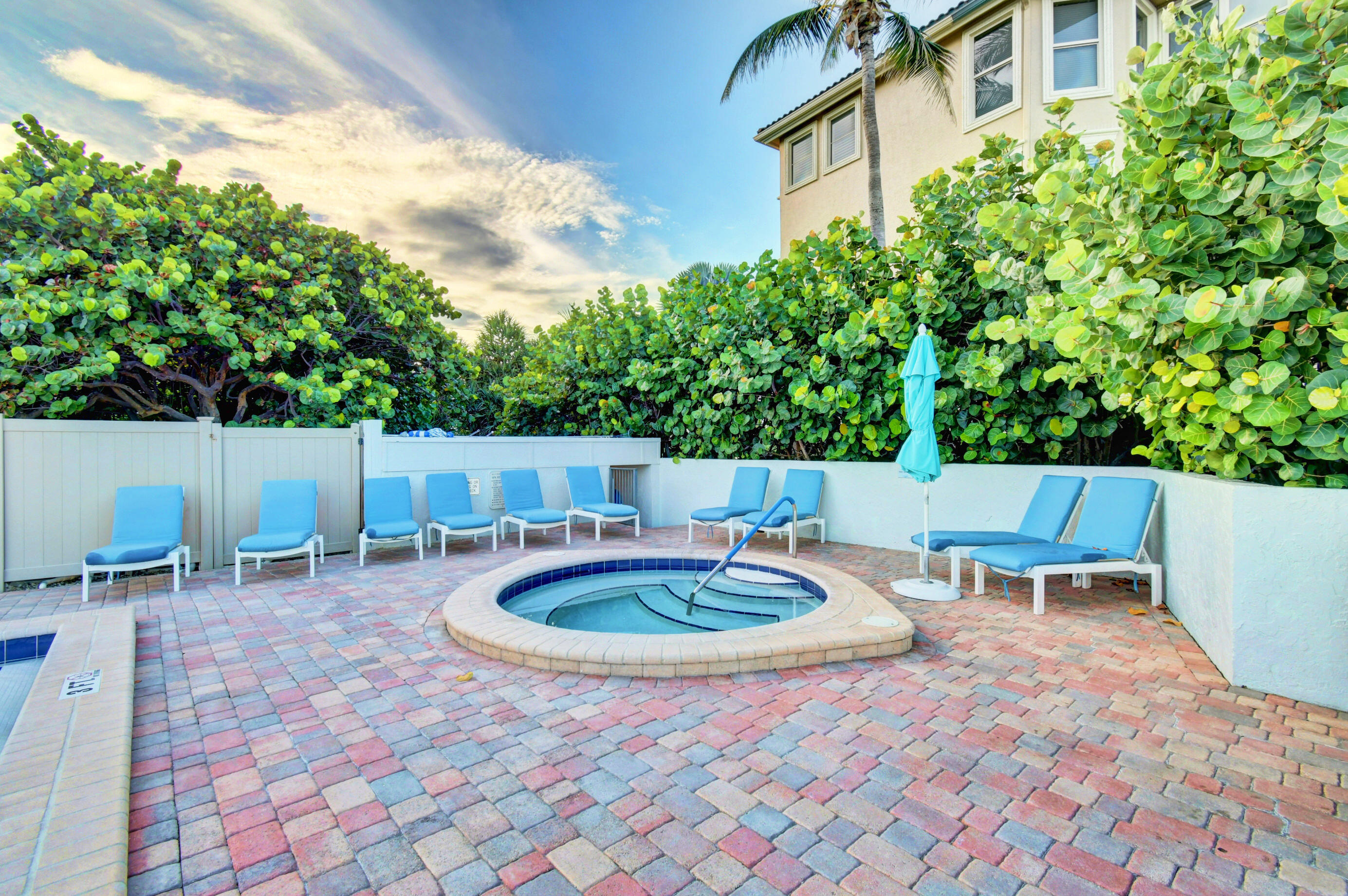 4740 S Ocean #1415, Highland Beach FL 33487