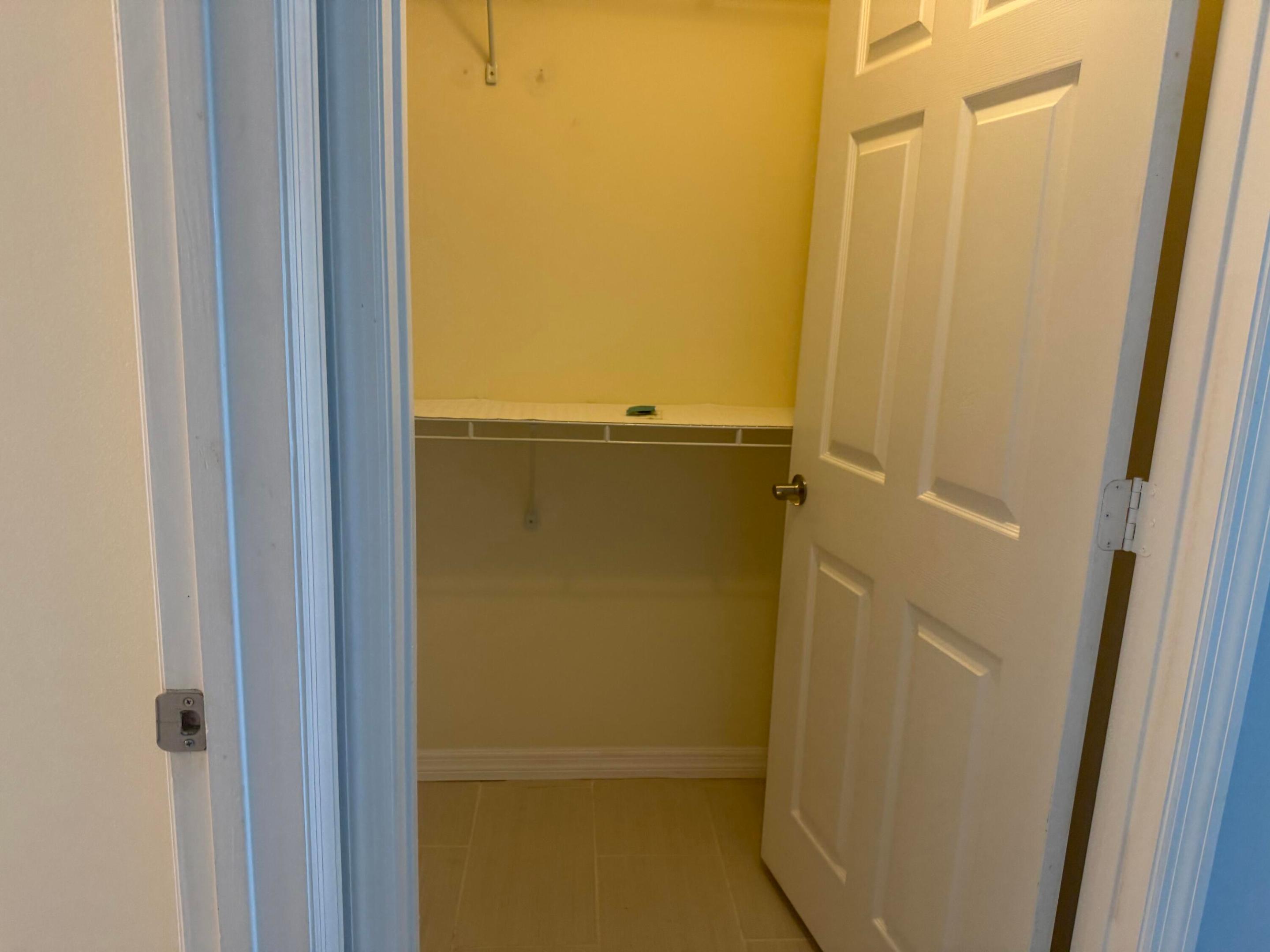 10282 S FOX TRAIL #214, Royal Palm Beach FL 33411