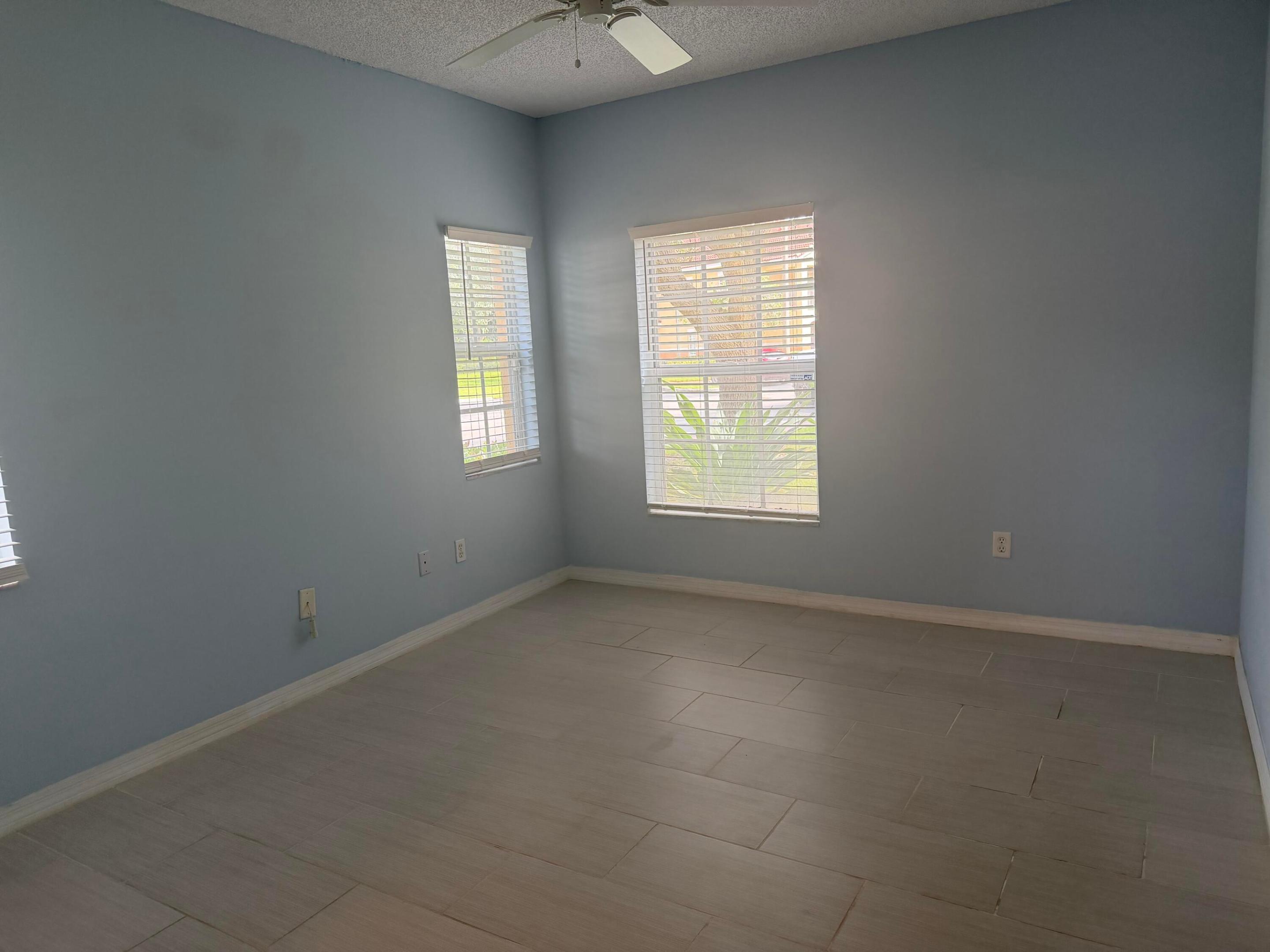 10282 S FOX TRAIL #214, Royal Palm Beach FL 33411
