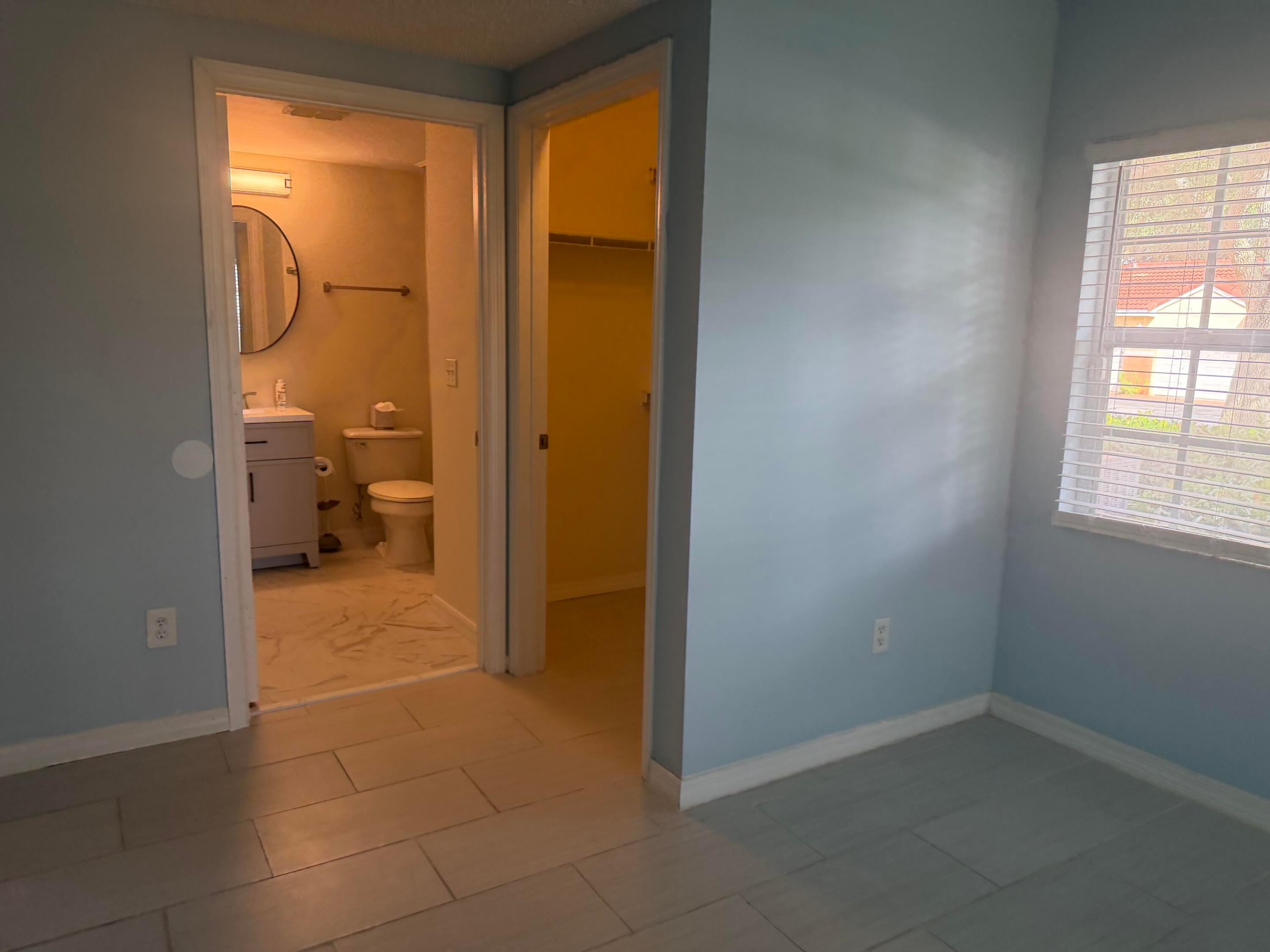 10282 S FOX TRAIL #214, Royal Palm Beach FL 33411