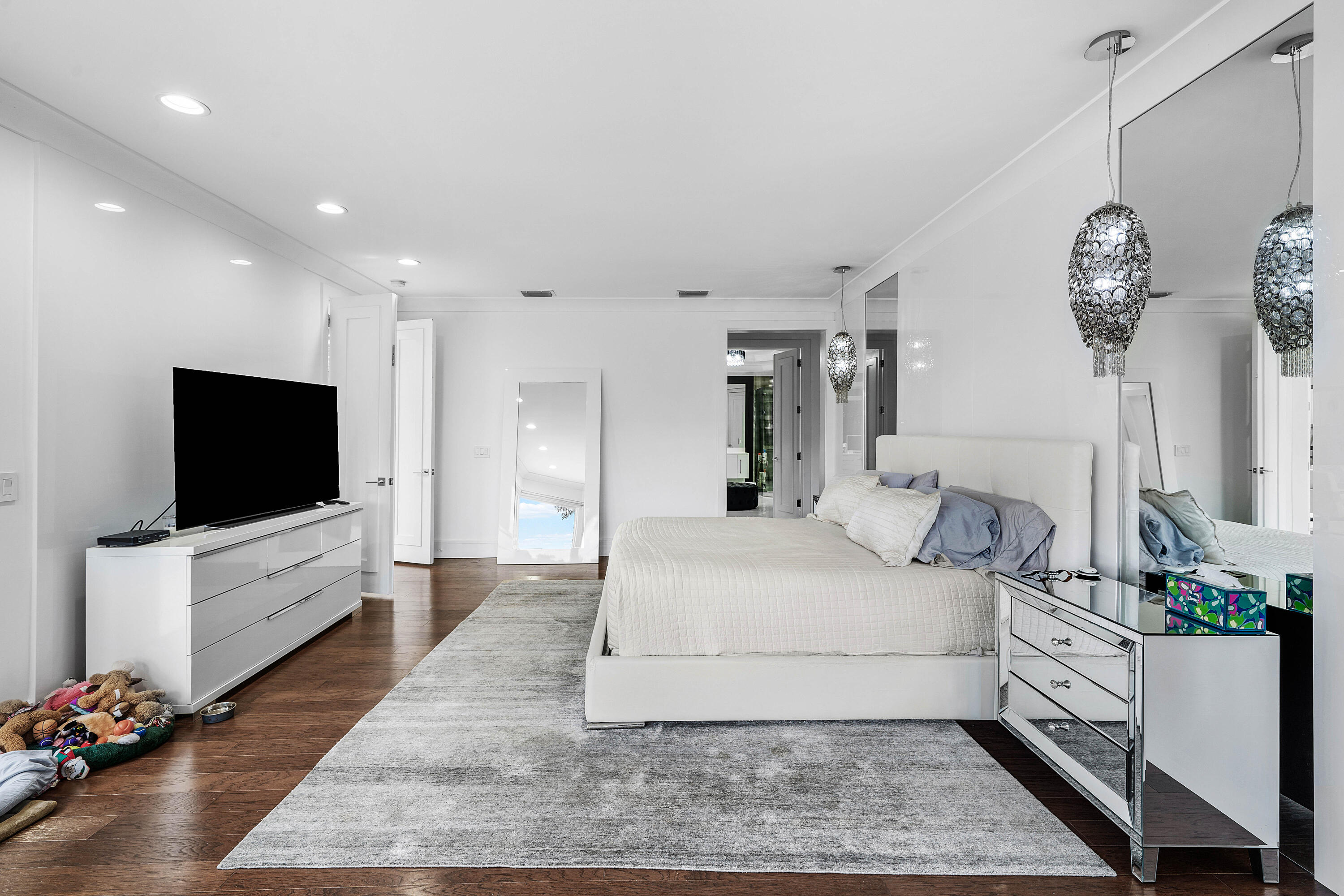 7080 Lions Head, Boca Raton FL 33496
