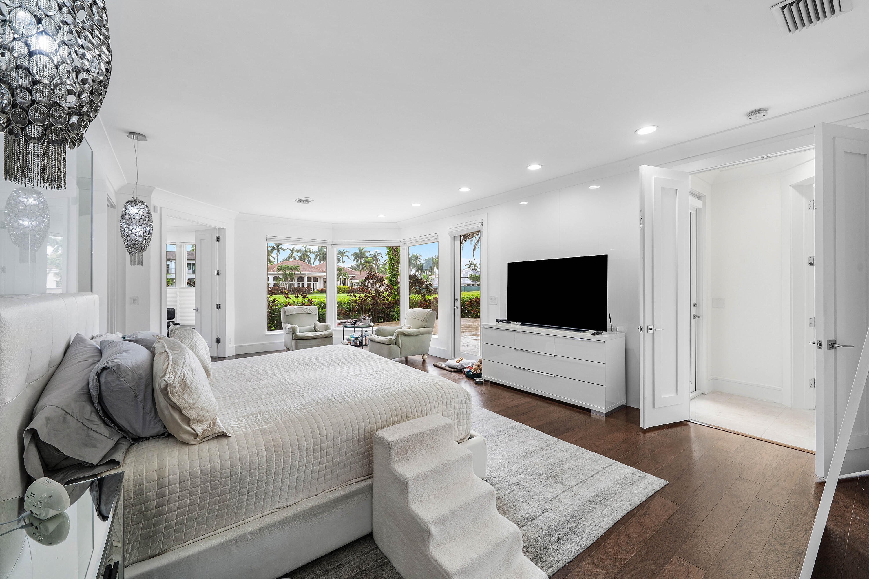 7080 Lions Head, Boca Raton FL 33496