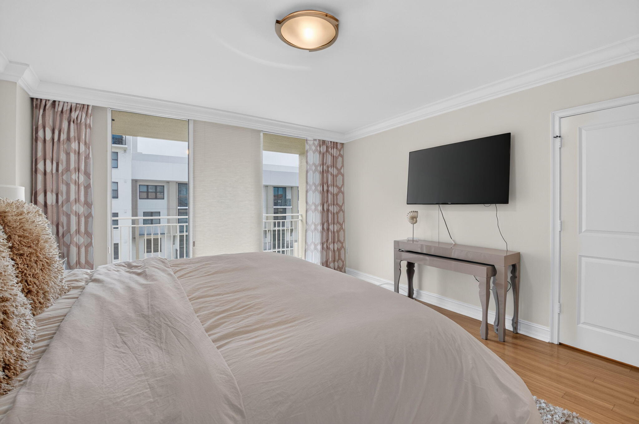 99 SE Mizner #Ph37, Boca Raton FL 33432