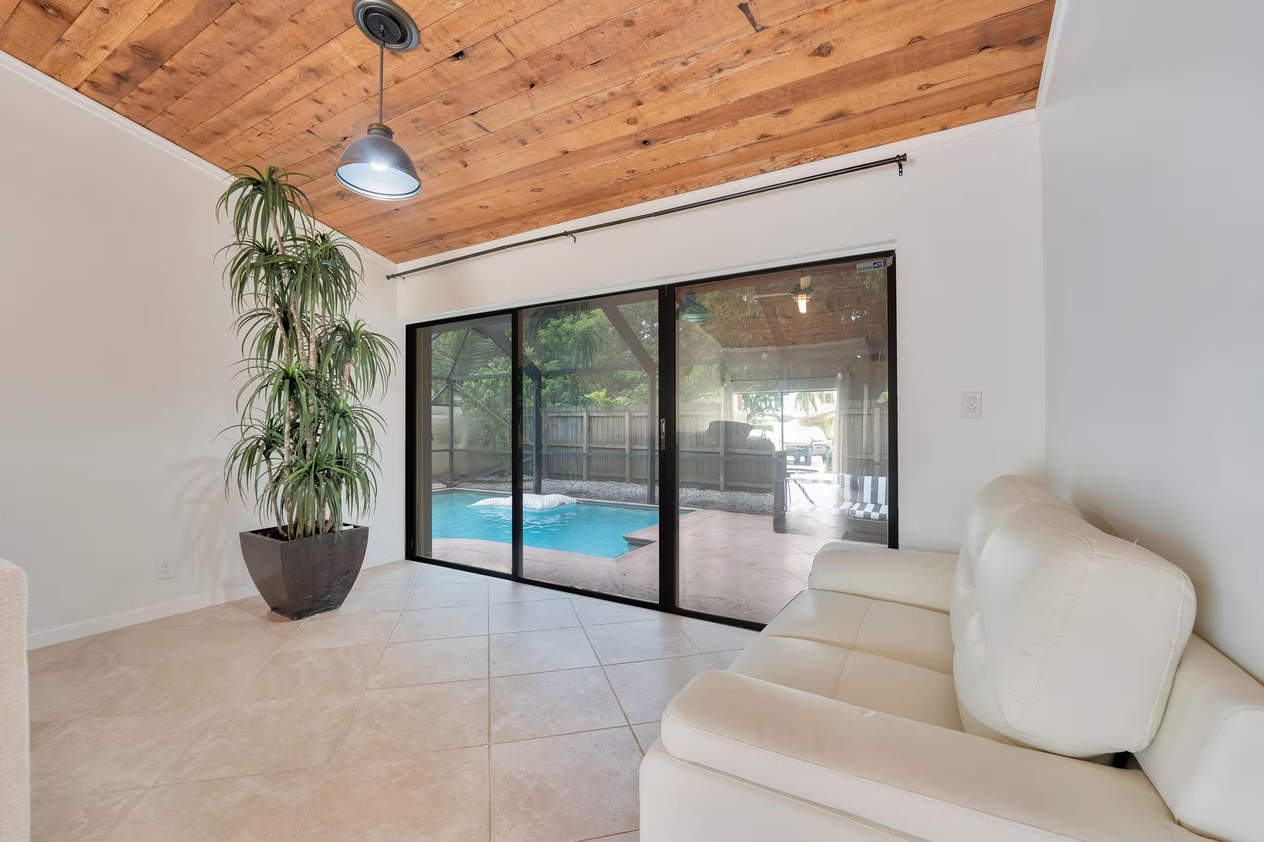 4966 NW 6TH, Coconut Creek FL 33063