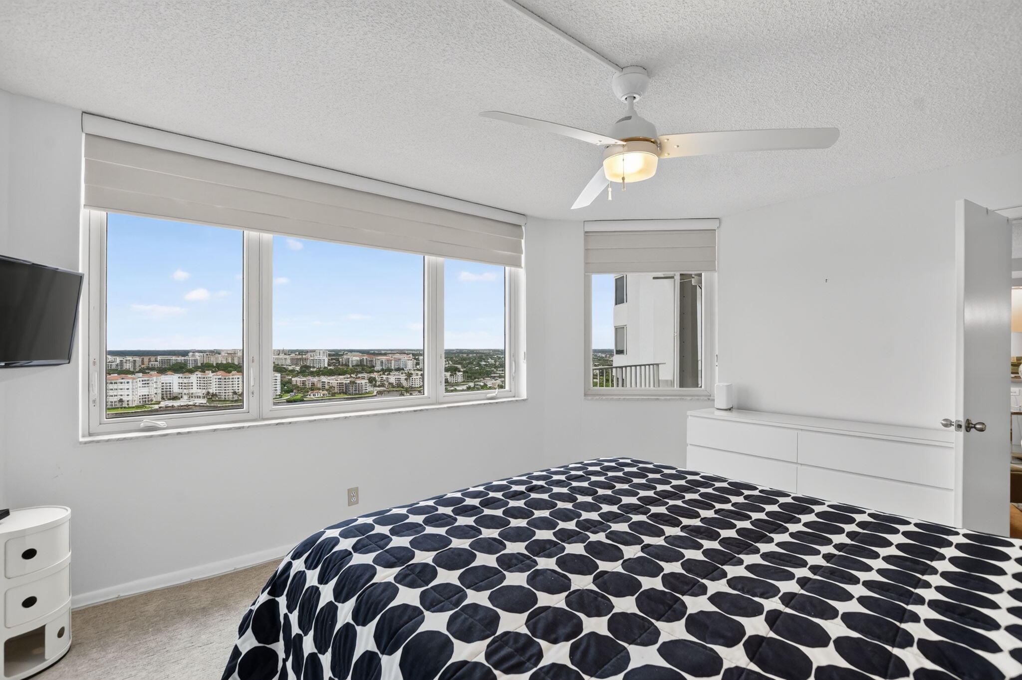 550 S Ocean #2209, Boca Raton FL 33432
