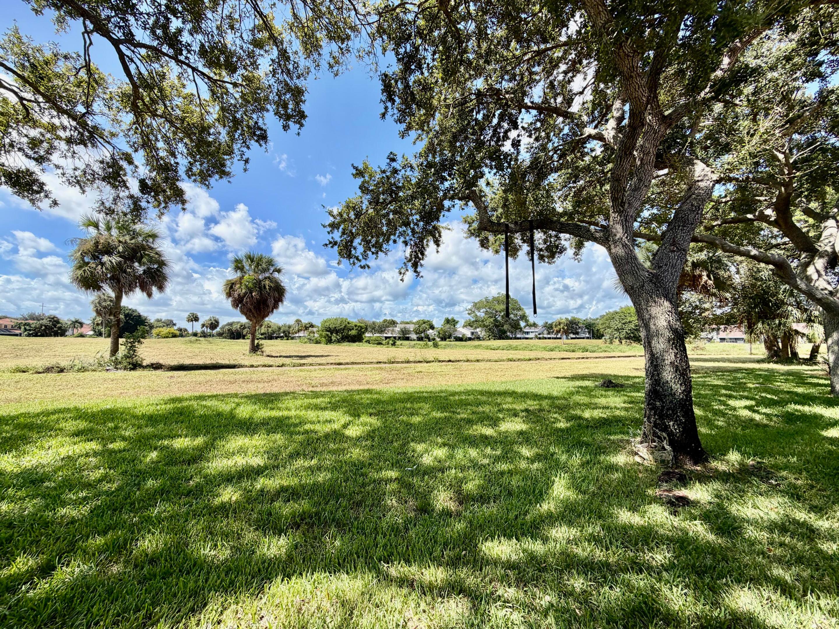 7426 PINEWALK #19-4, Margate FL 33063