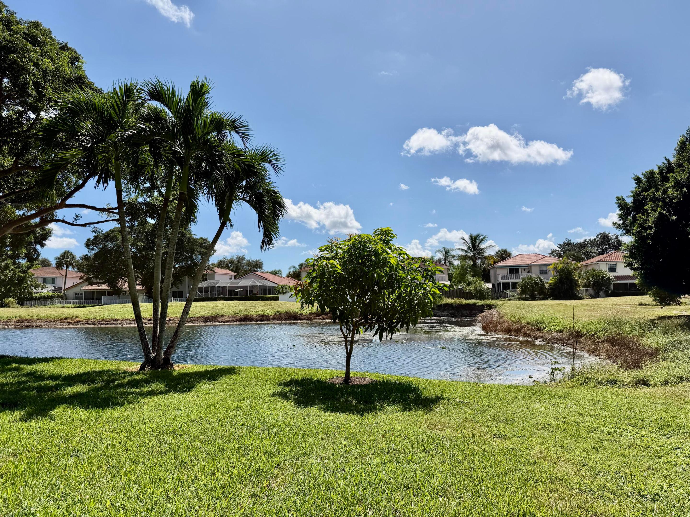 7426 PINEWALK #19-4, Margate FL 33063