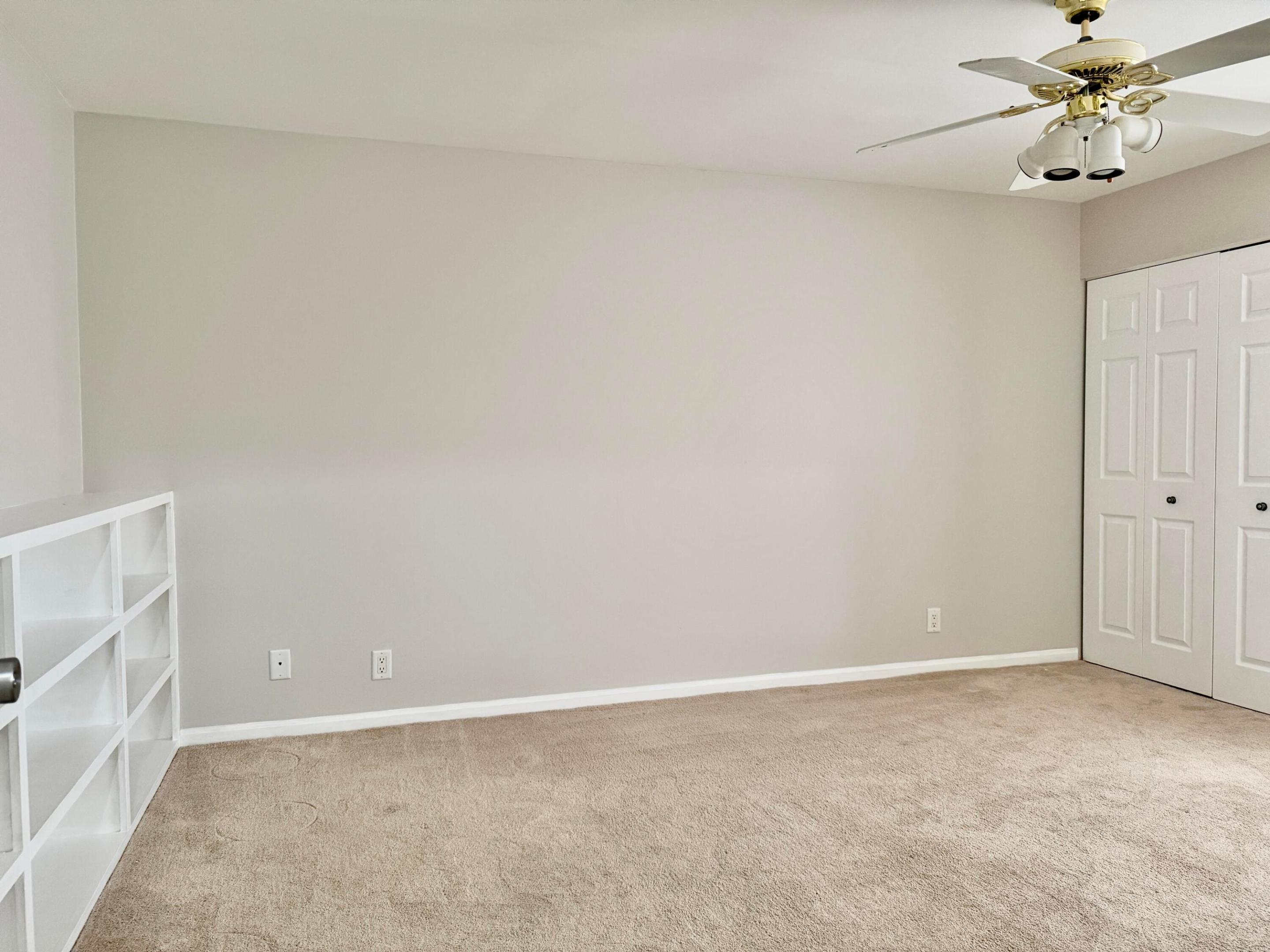 7426 PINEWALK #19-4, Margate FL 33063