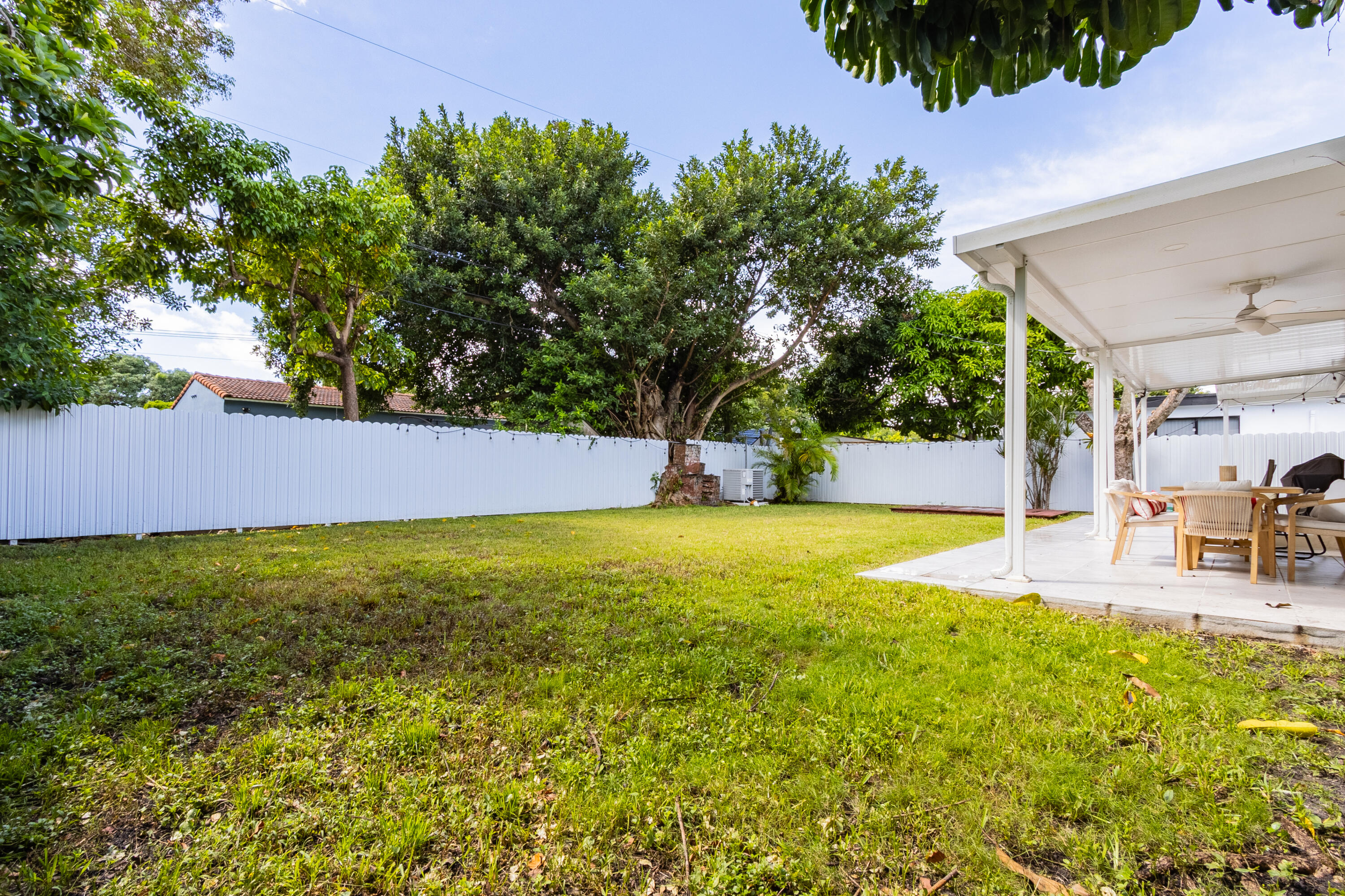 4300 SW 5TH, Miami FL 33134