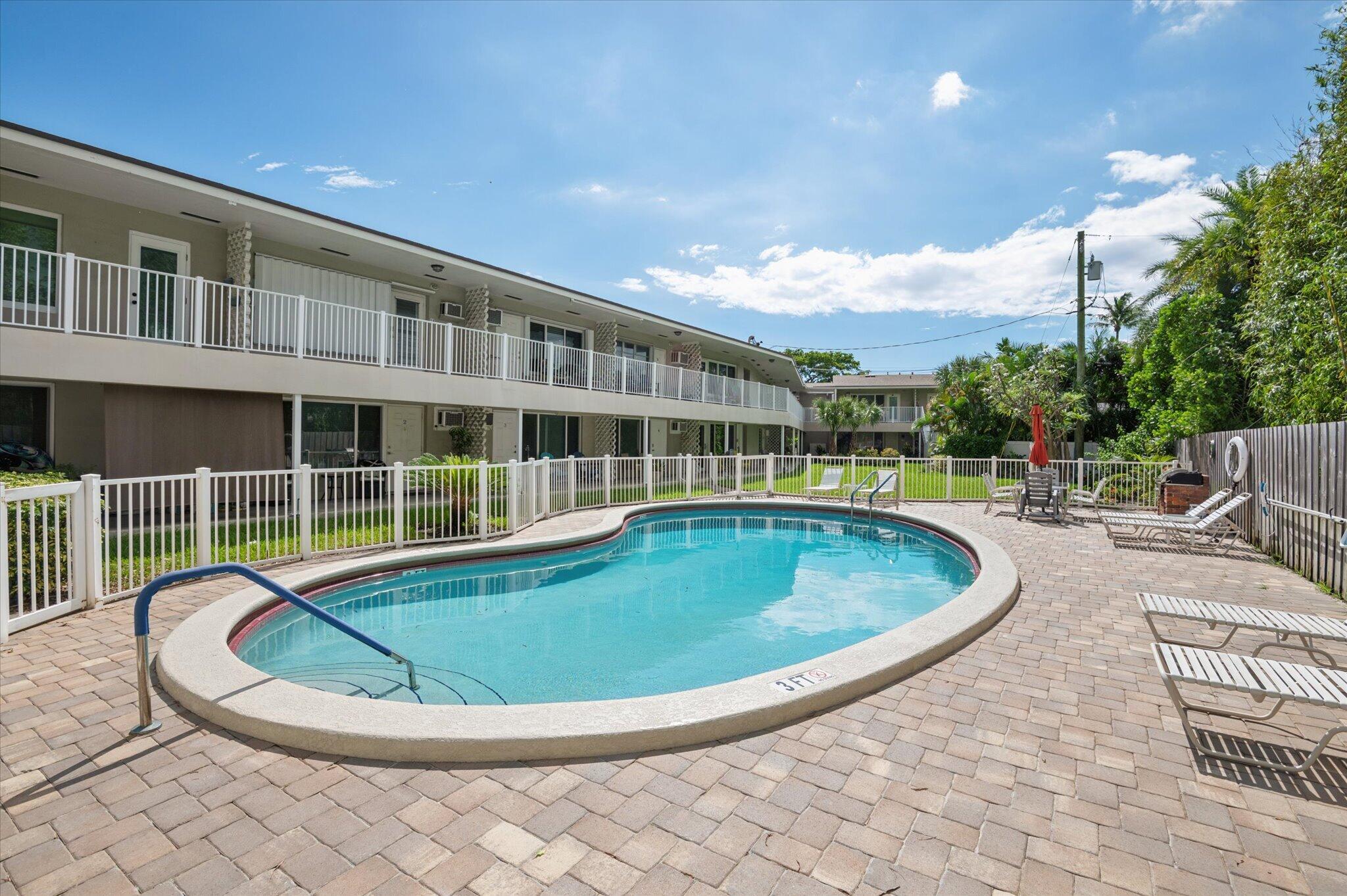 2501 N OCEAN #8, Pompano Beach FL 33062