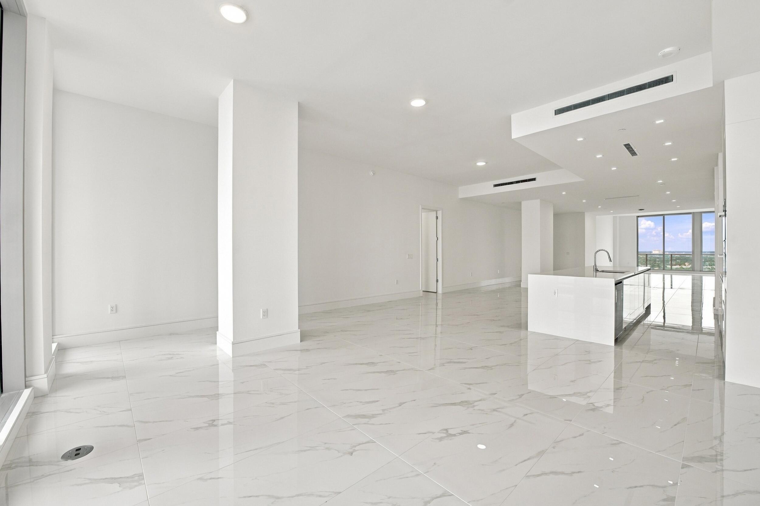 220 LAKE SHORE #2306, West Palm Beach FL 33403