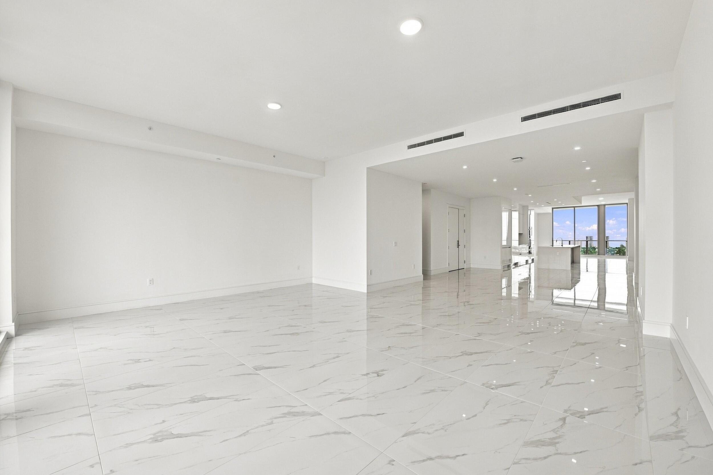 220 LAKE SHORE #2306, West Palm Beach FL 33403