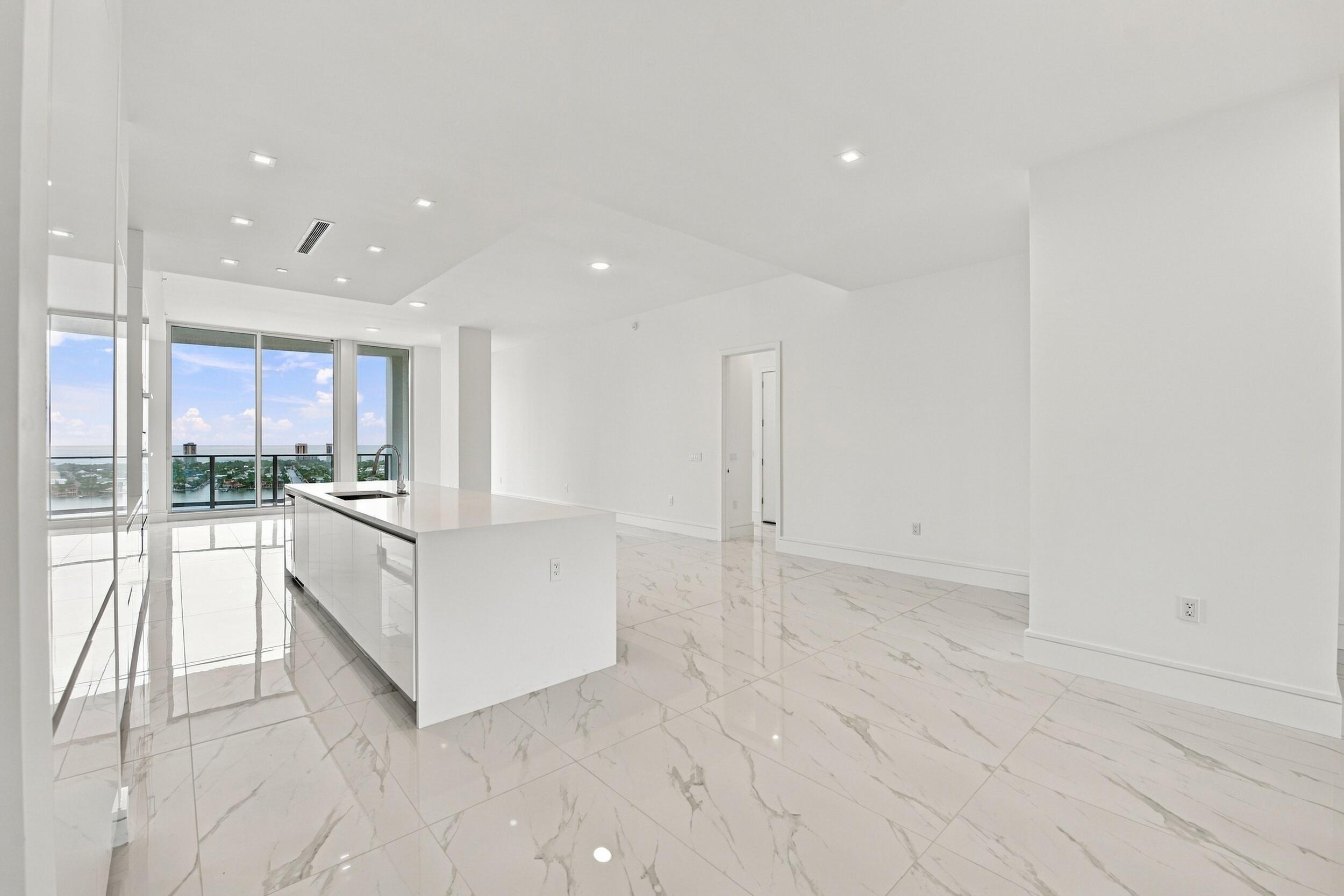 220 LAKE SHORE #2306, West Palm Beach FL 33403