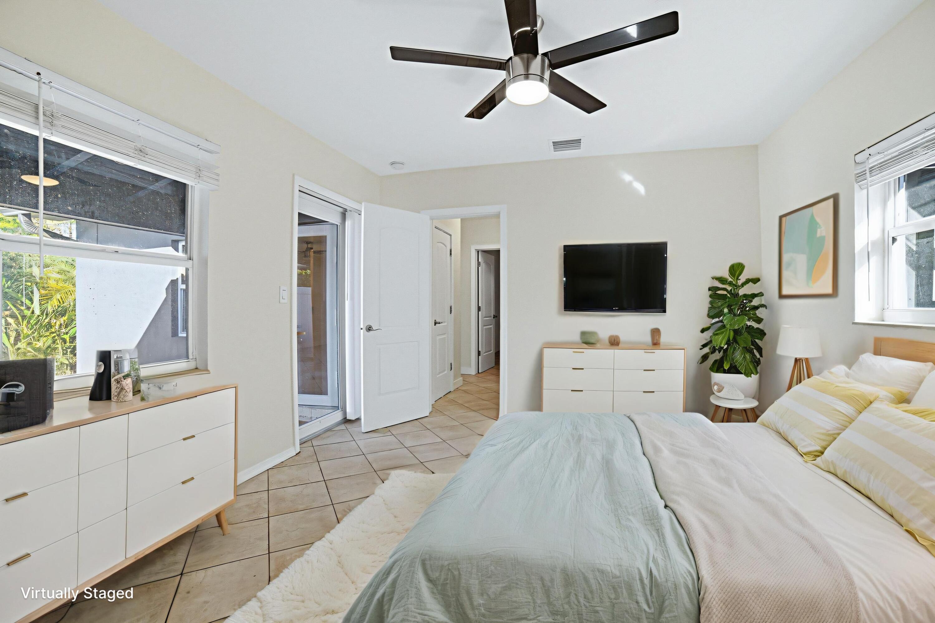 2000 NE 18TH, Fort Lauderdale FL 33305