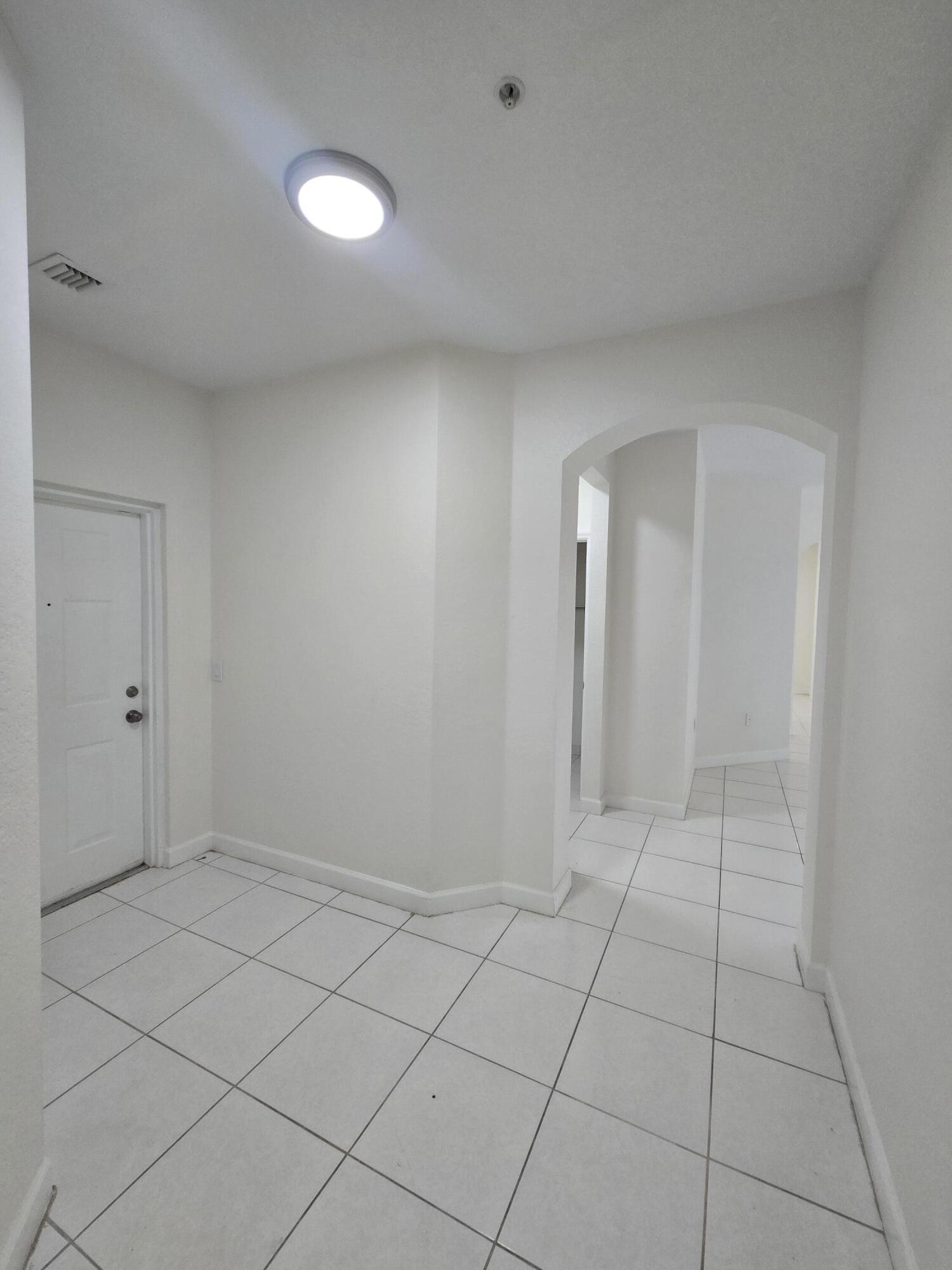 2103 SHOMA, Royal Palm Beach FL 33414