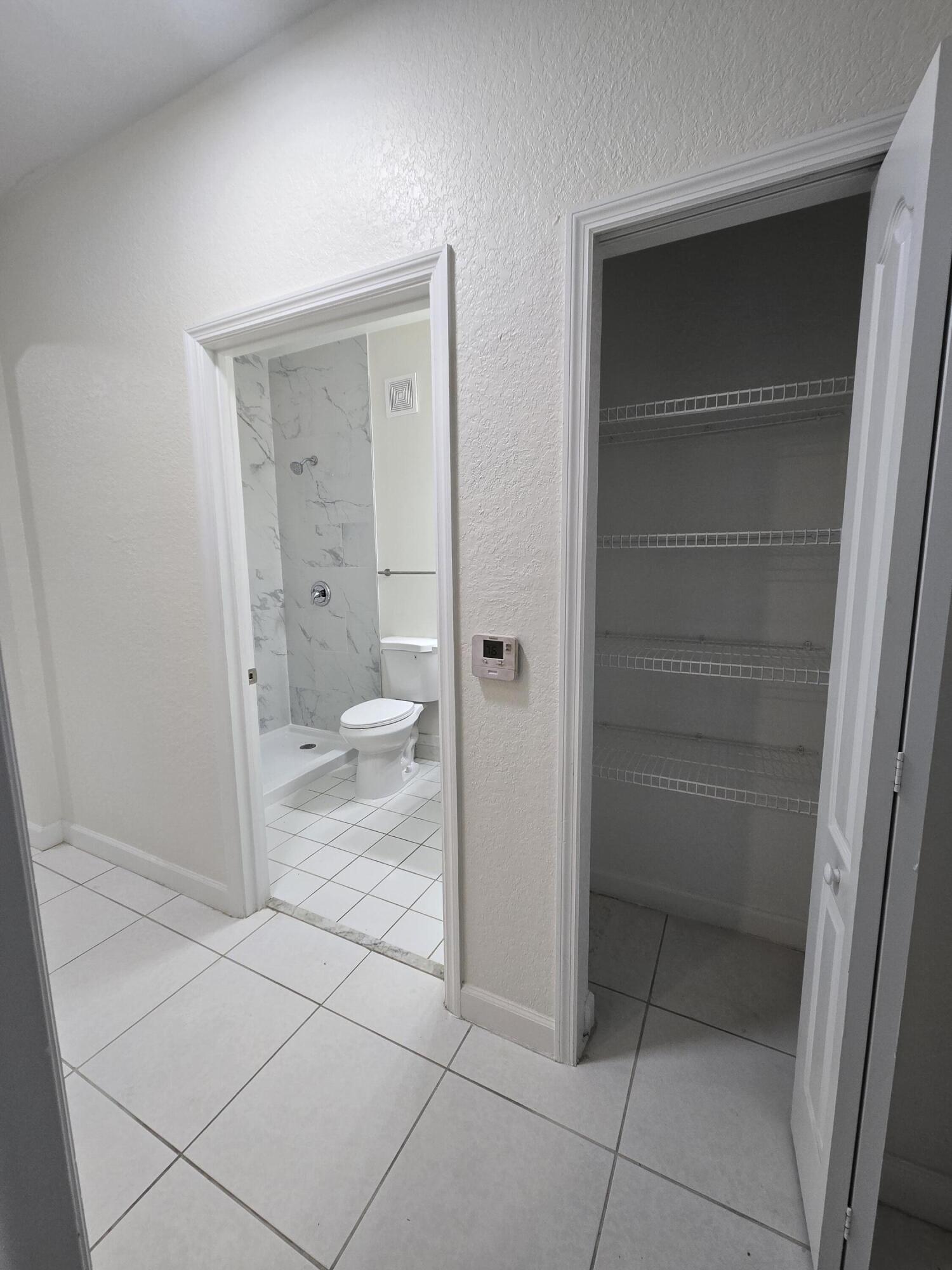 2103 SHOMA, Royal Palm Beach FL 33414