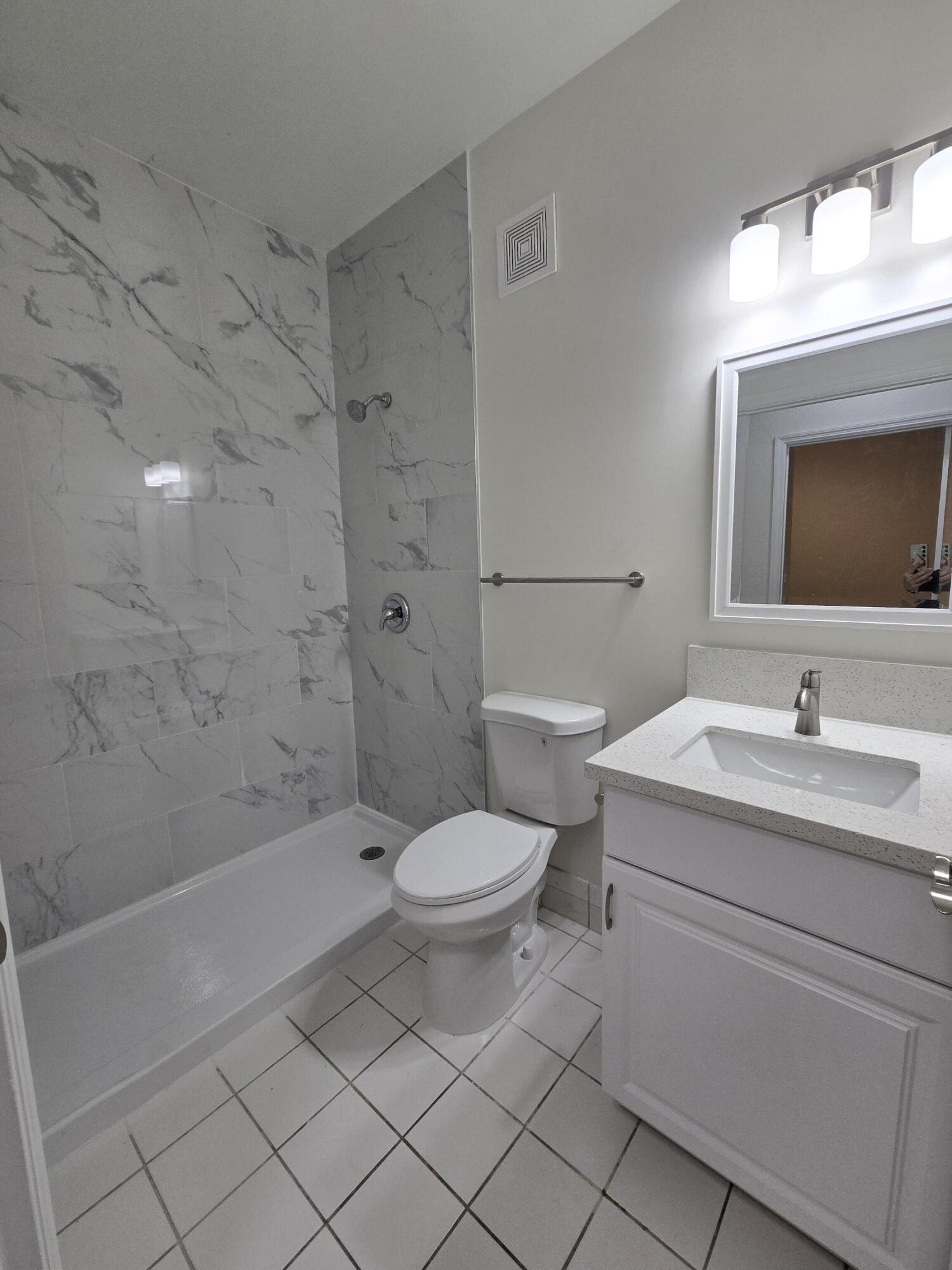 2103 SHOMA, Royal Palm Beach FL 33414