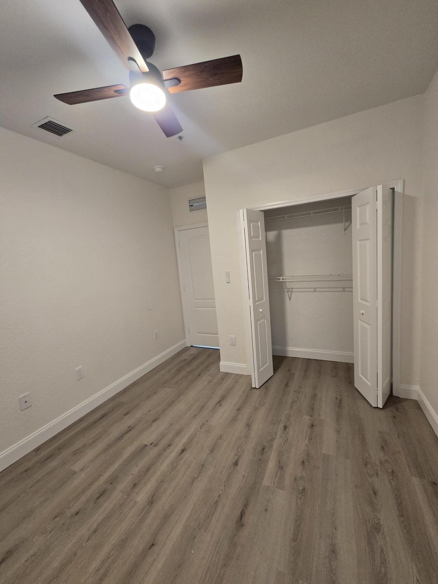 2103 SHOMA, Royal Palm Beach FL 33414