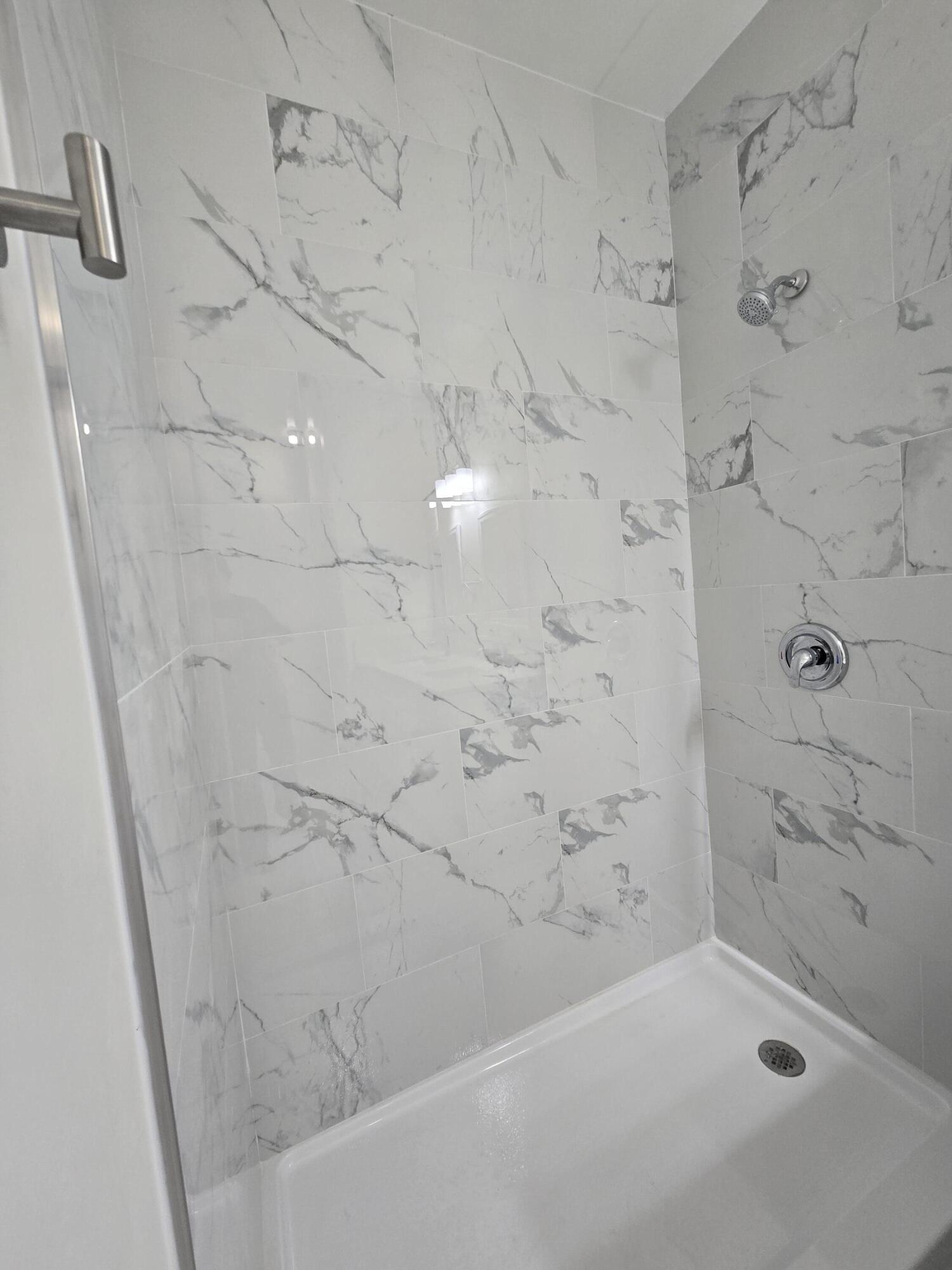 2103 SHOMA, Royal Palm Beach FL 33414