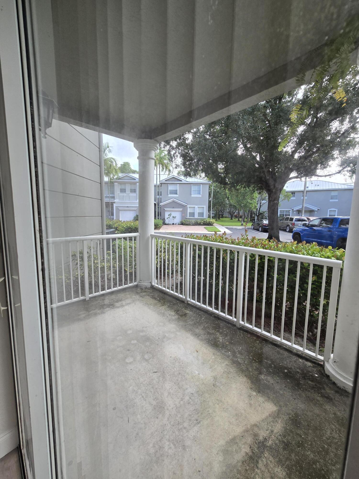 2103 SHOMA, Royal Palm Beach FL 33414