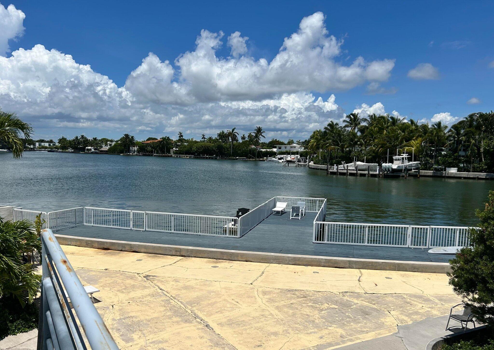 4720 PINE TREE #11, Miami Beach FL 33140