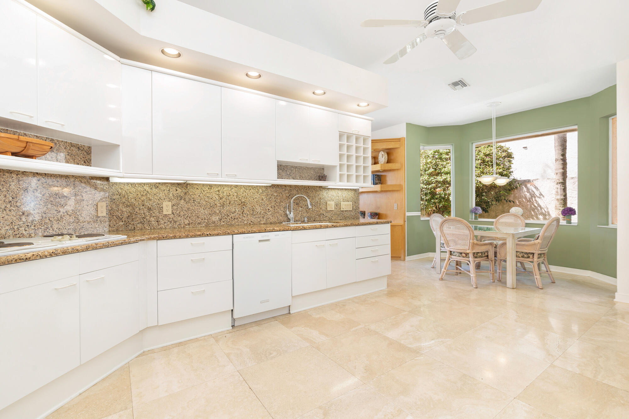 12 SUTTON, Boynton Beach FL 33436