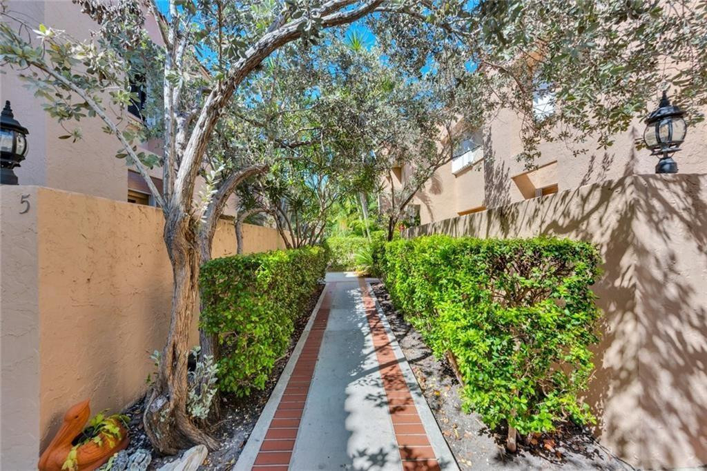 5201 NE 14TH #1, Fort Lauderdale FL 33334