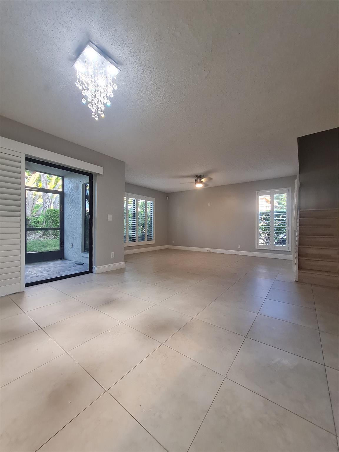 5201 NE 14TH #1, Fort Lauderdale FL 33334