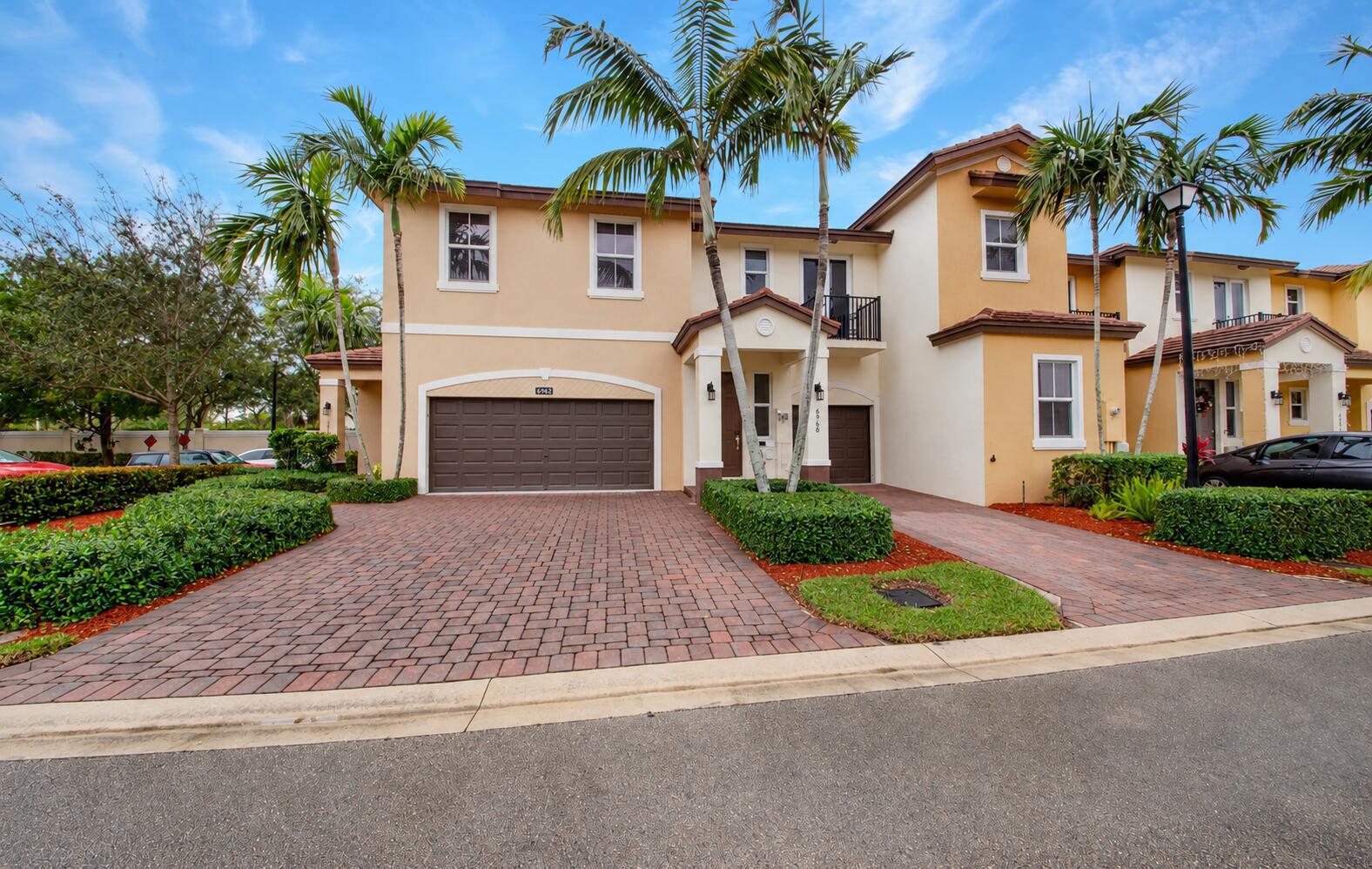 6960 LONG PINE, Coconut Creek FL 33073
