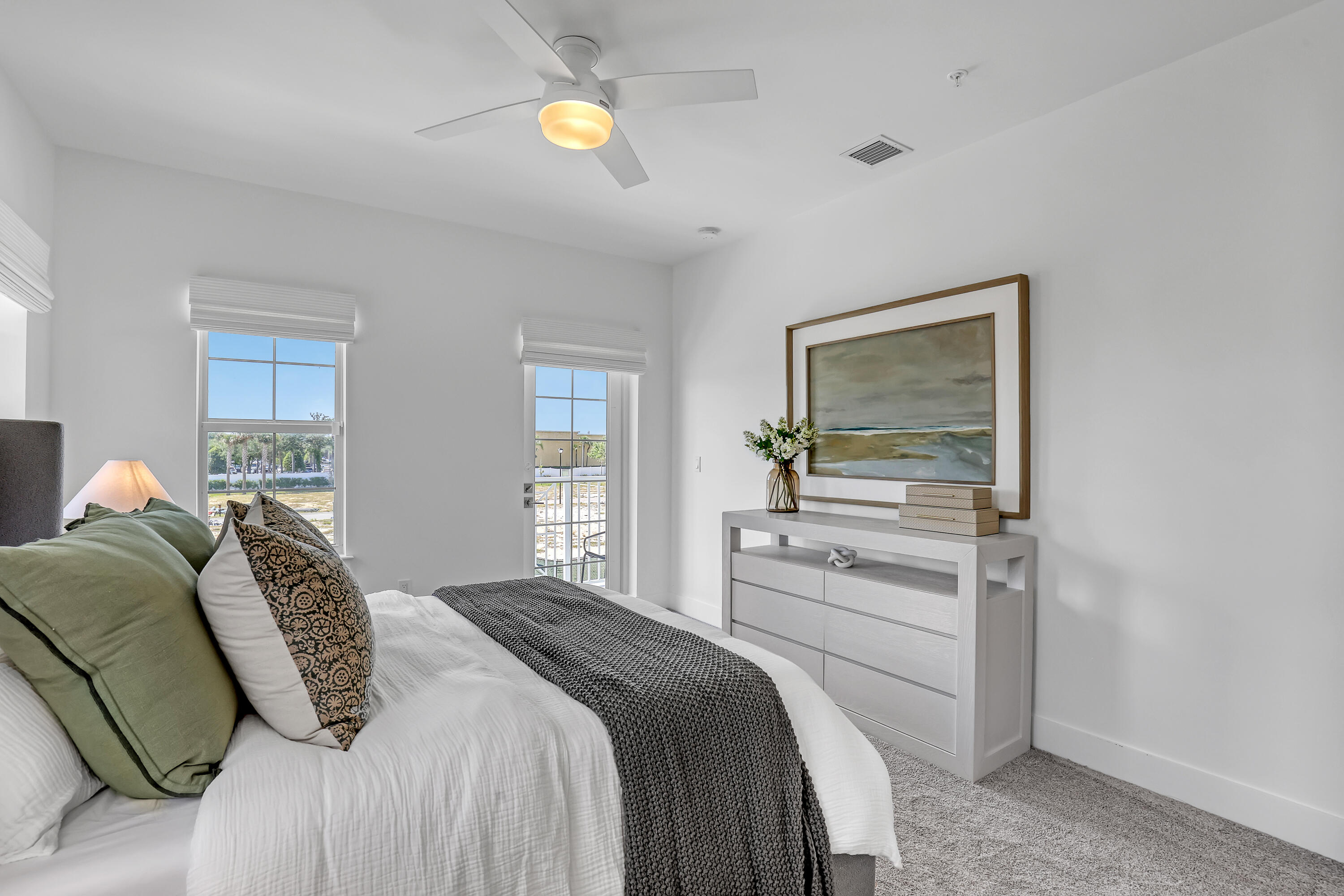 107 ROYAL PALM #107, Tequesta FL 33469