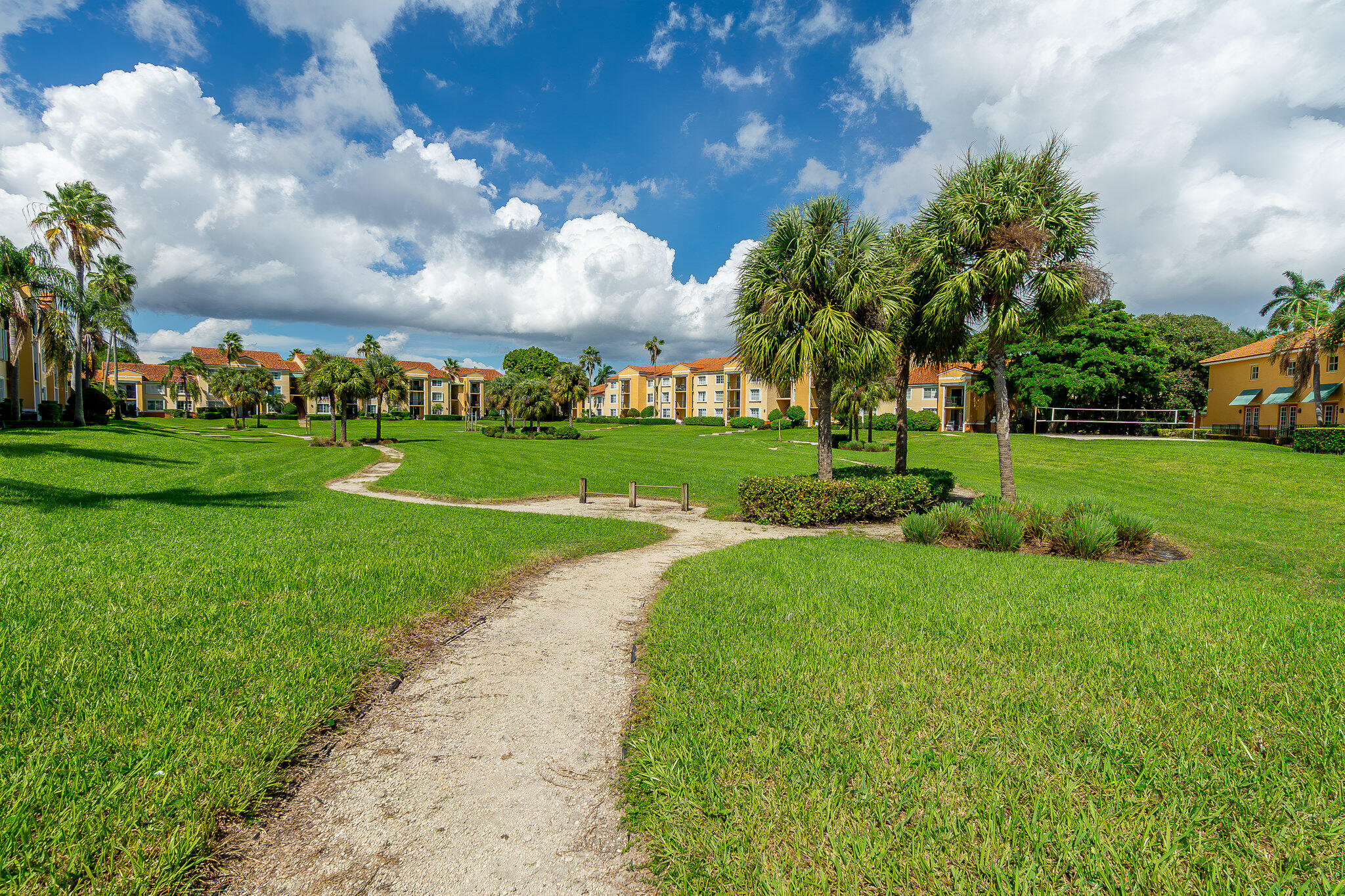 145 YACHT CLUB #109, Hypoluxo FL 33462