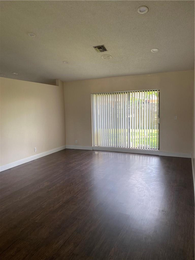 7408 NW 48TH, Lauderhill FL 33319