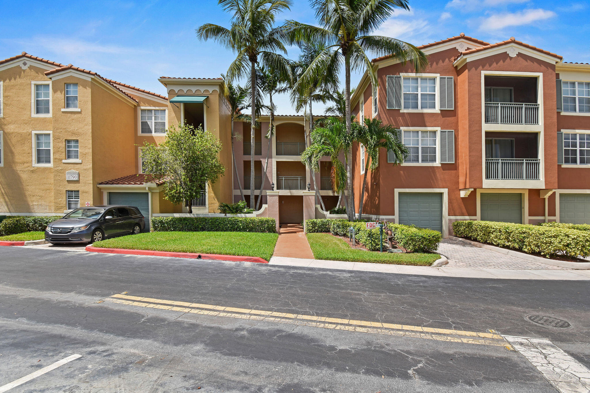 11790 SAINT ANDREWS #102, Wellington FL 33414