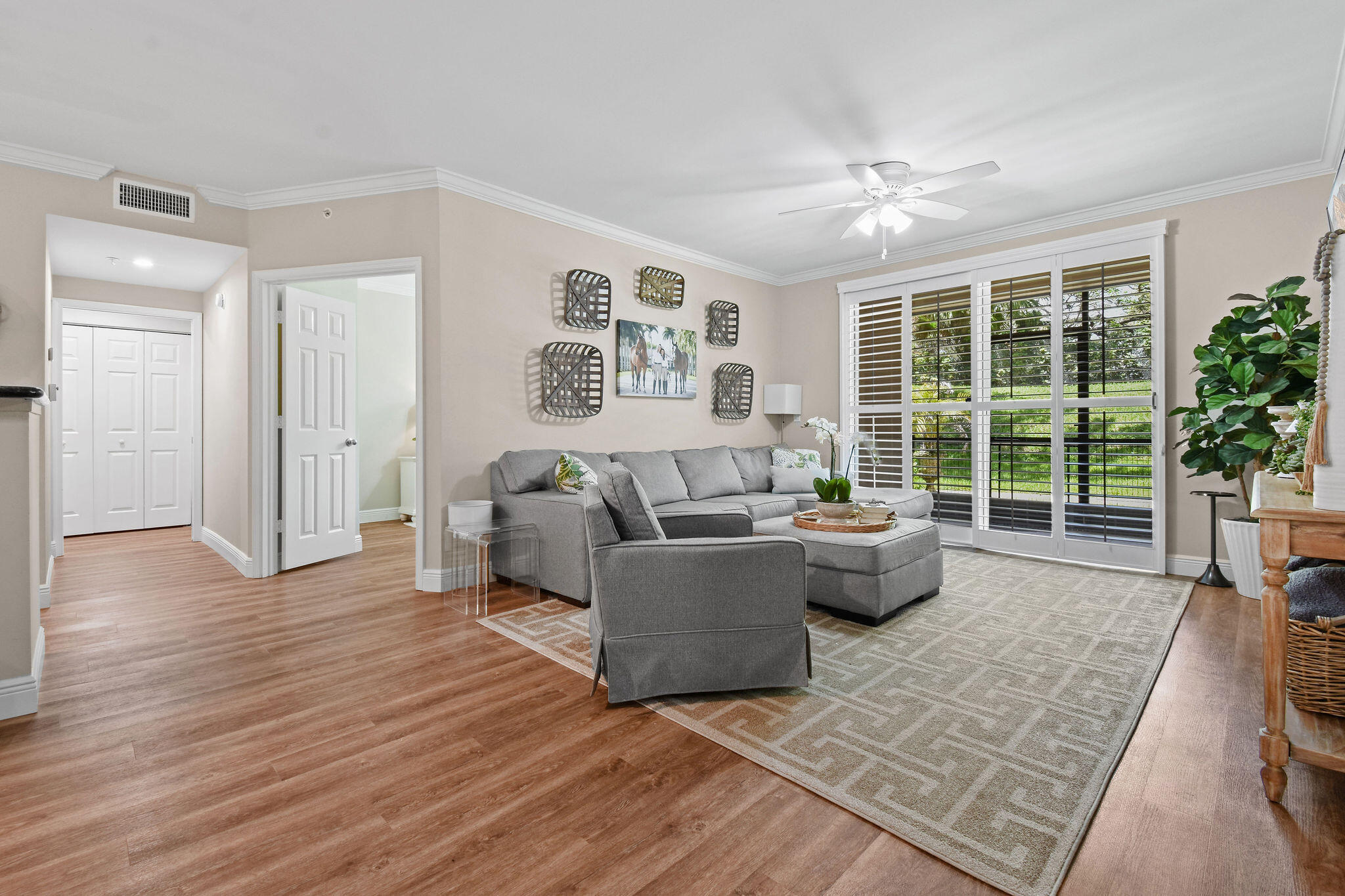 11790 SAINT ANDREWS #102, Wellington FL 33414