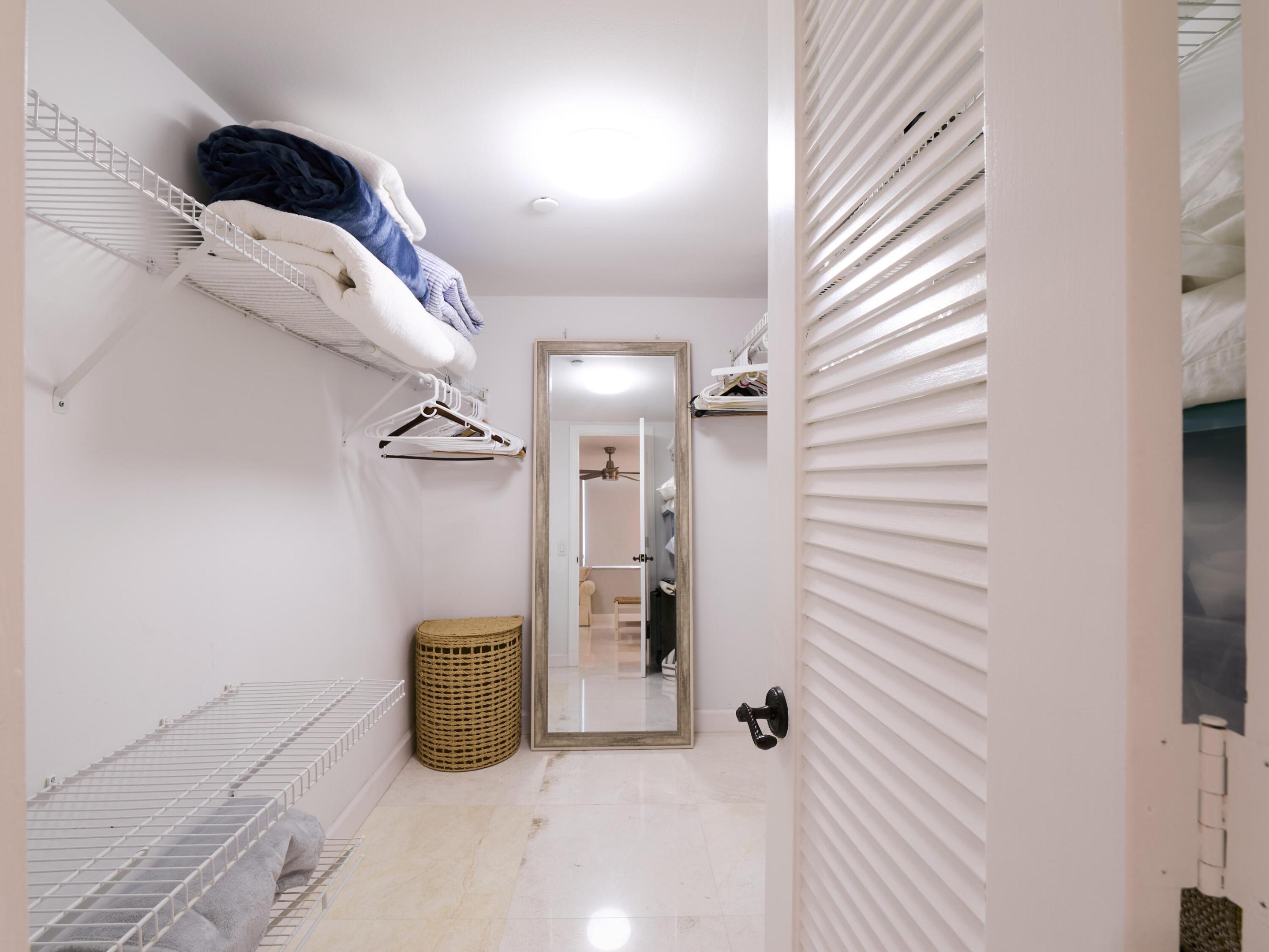 500 Ocean #E-2D, Juno Beach FL 33408