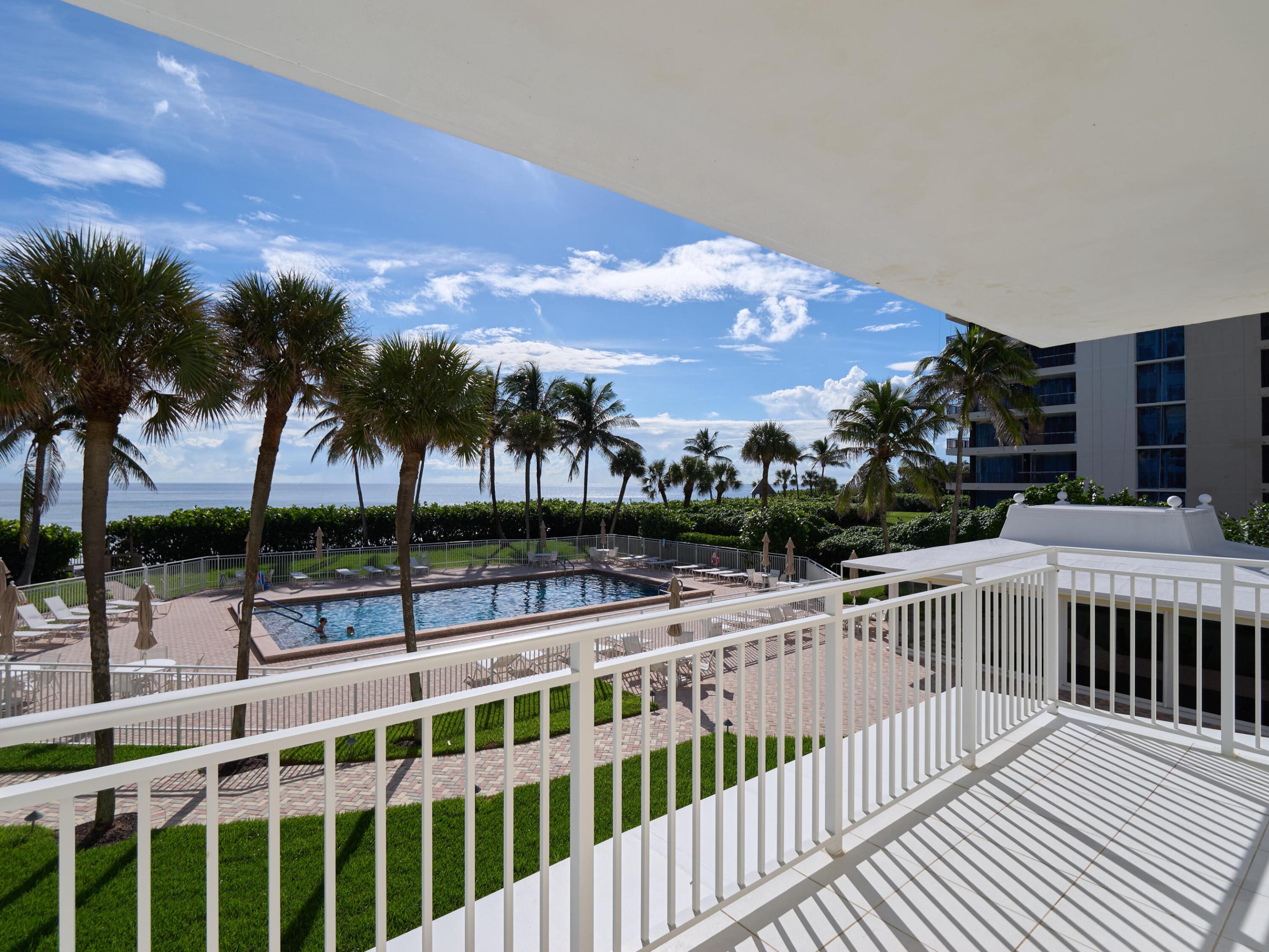 500 Ocean #E-2D, Juno Beach FL 33408